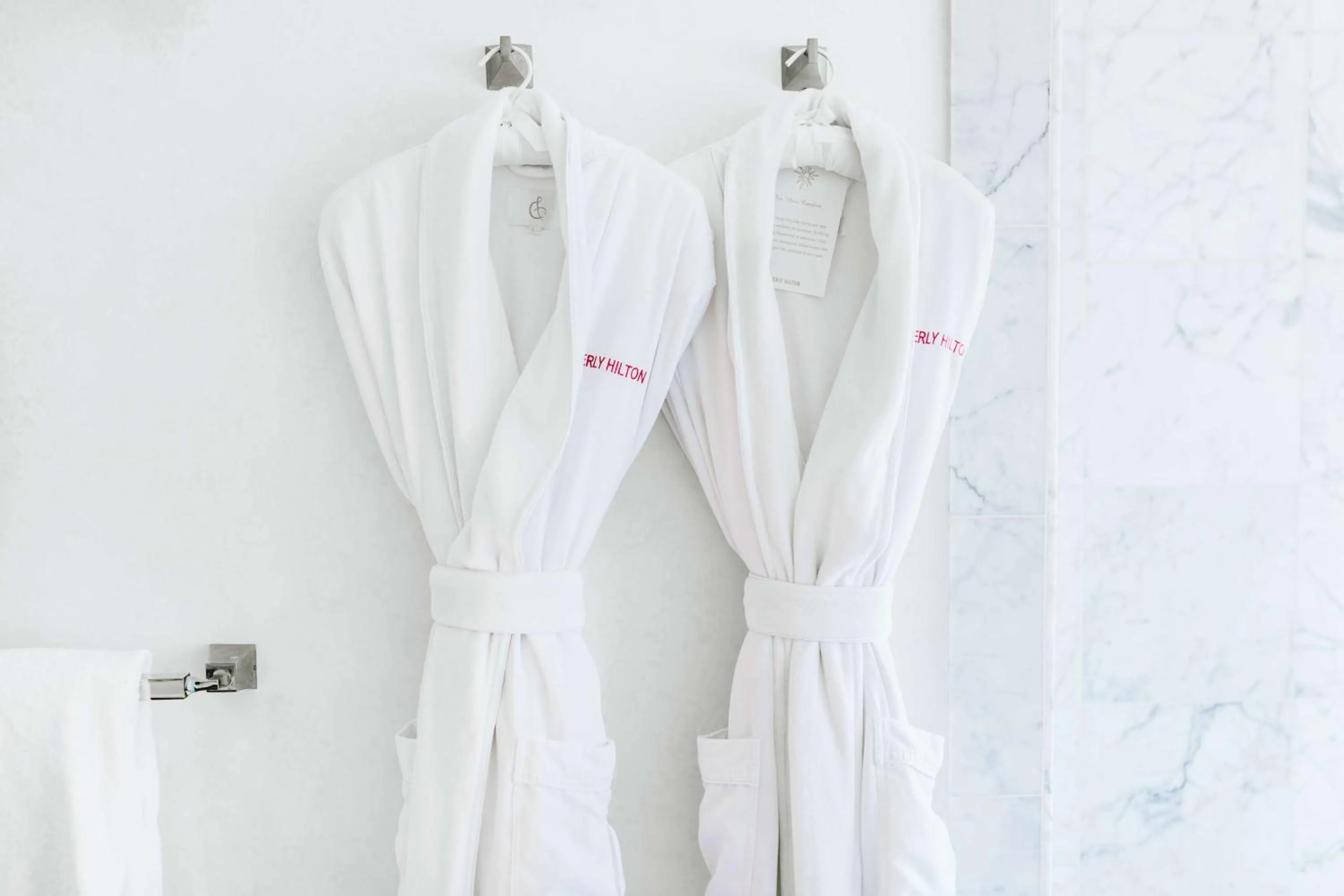 Photo of the whole room in The Beverly Hilton