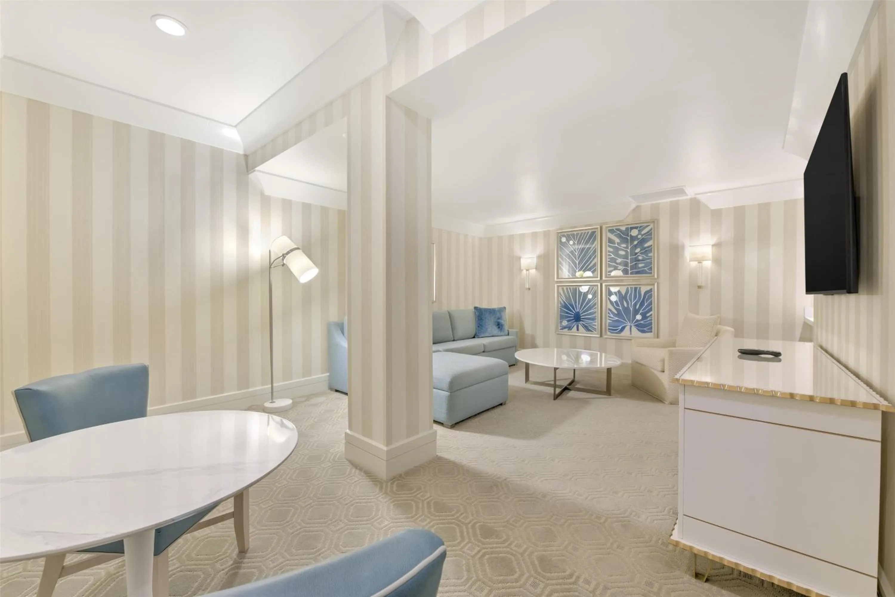 Living room in The Beverly Hilton