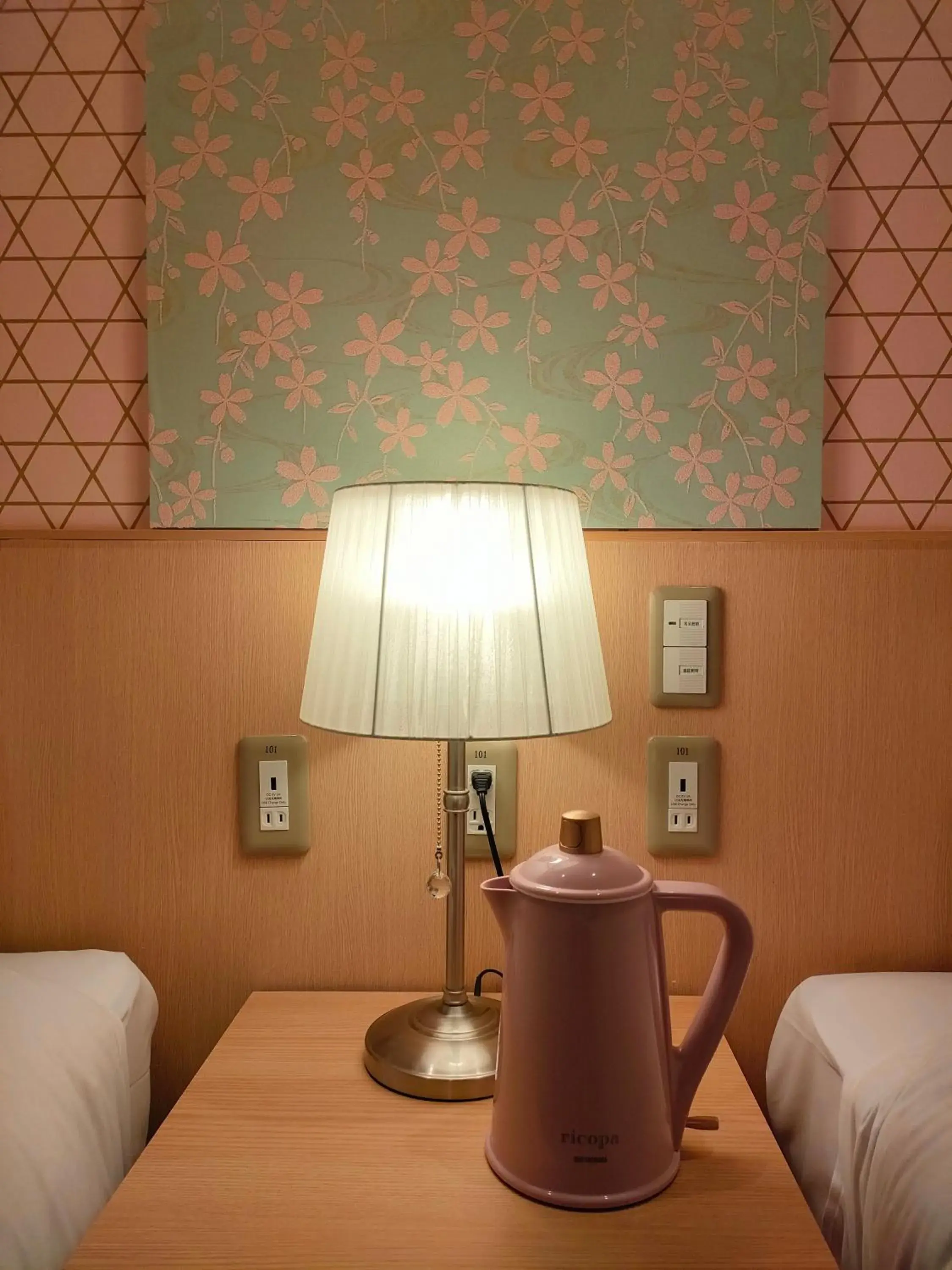 Bed in Hotel Sanrriott Kitahama Bed in Hotel Sanrriott Kitahama