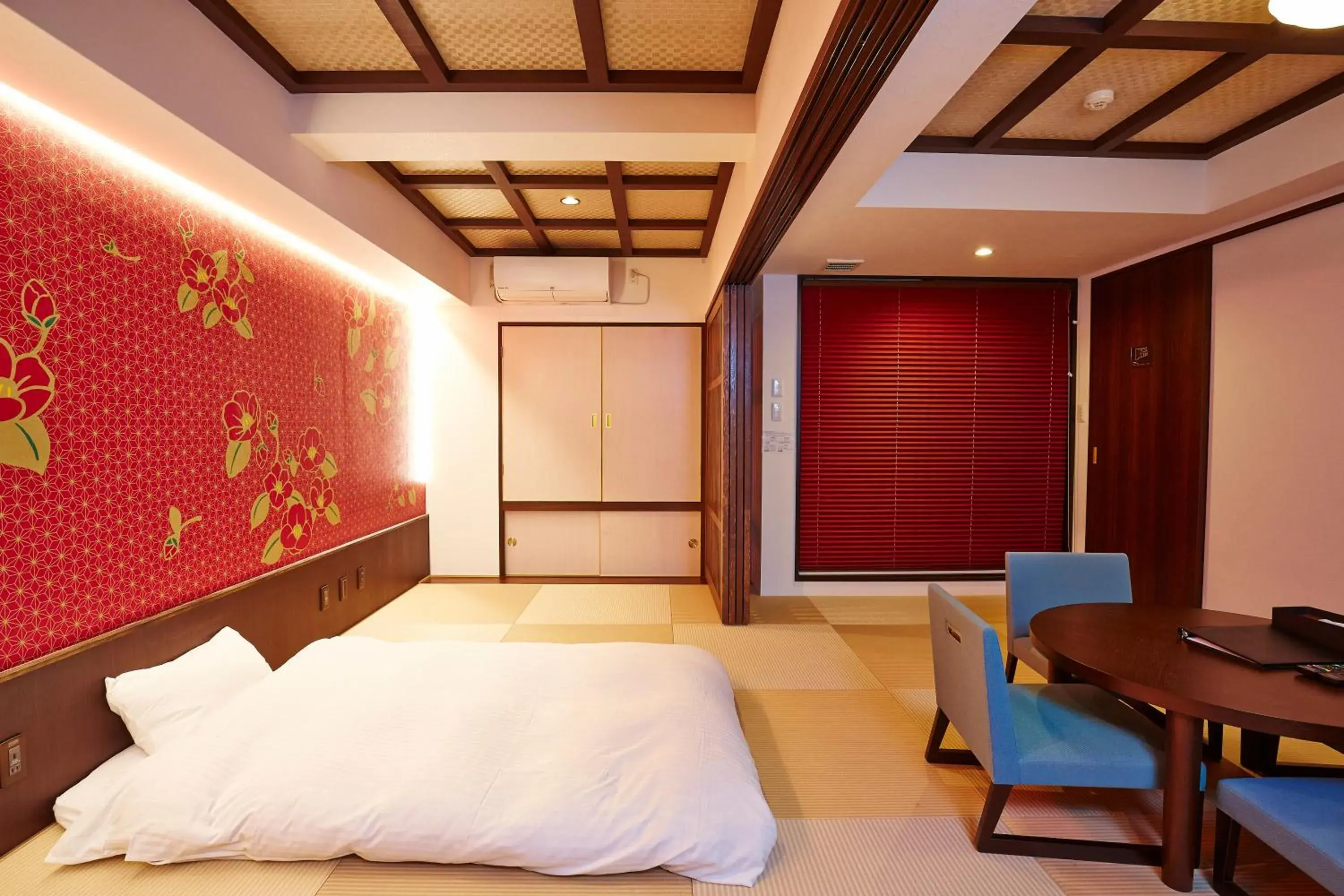 Bed in Hotel Sanrriott Kitahama Bed in Hotel Sanrriott Kitahama