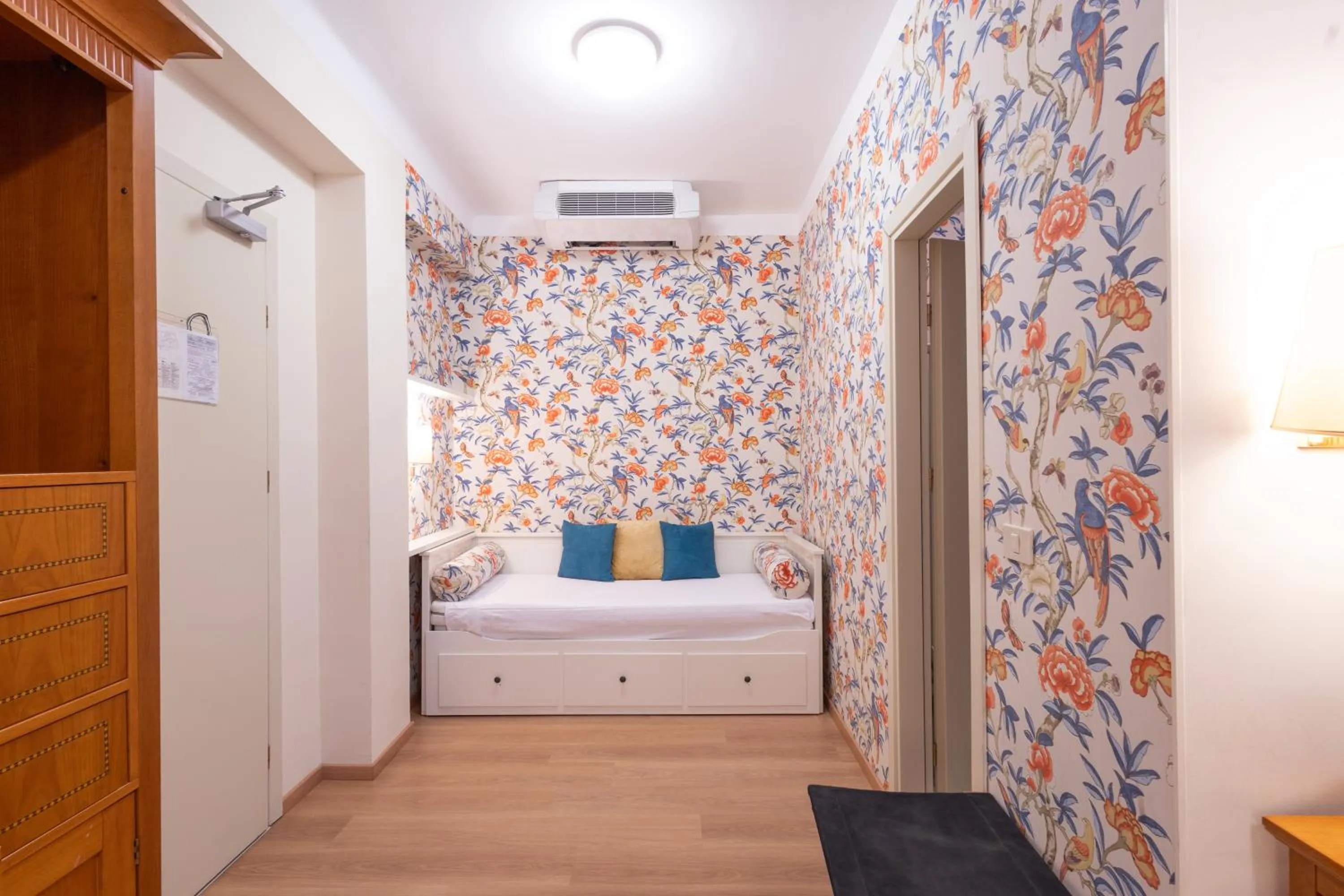 Bed in LVG Hotel Collection - Majestic