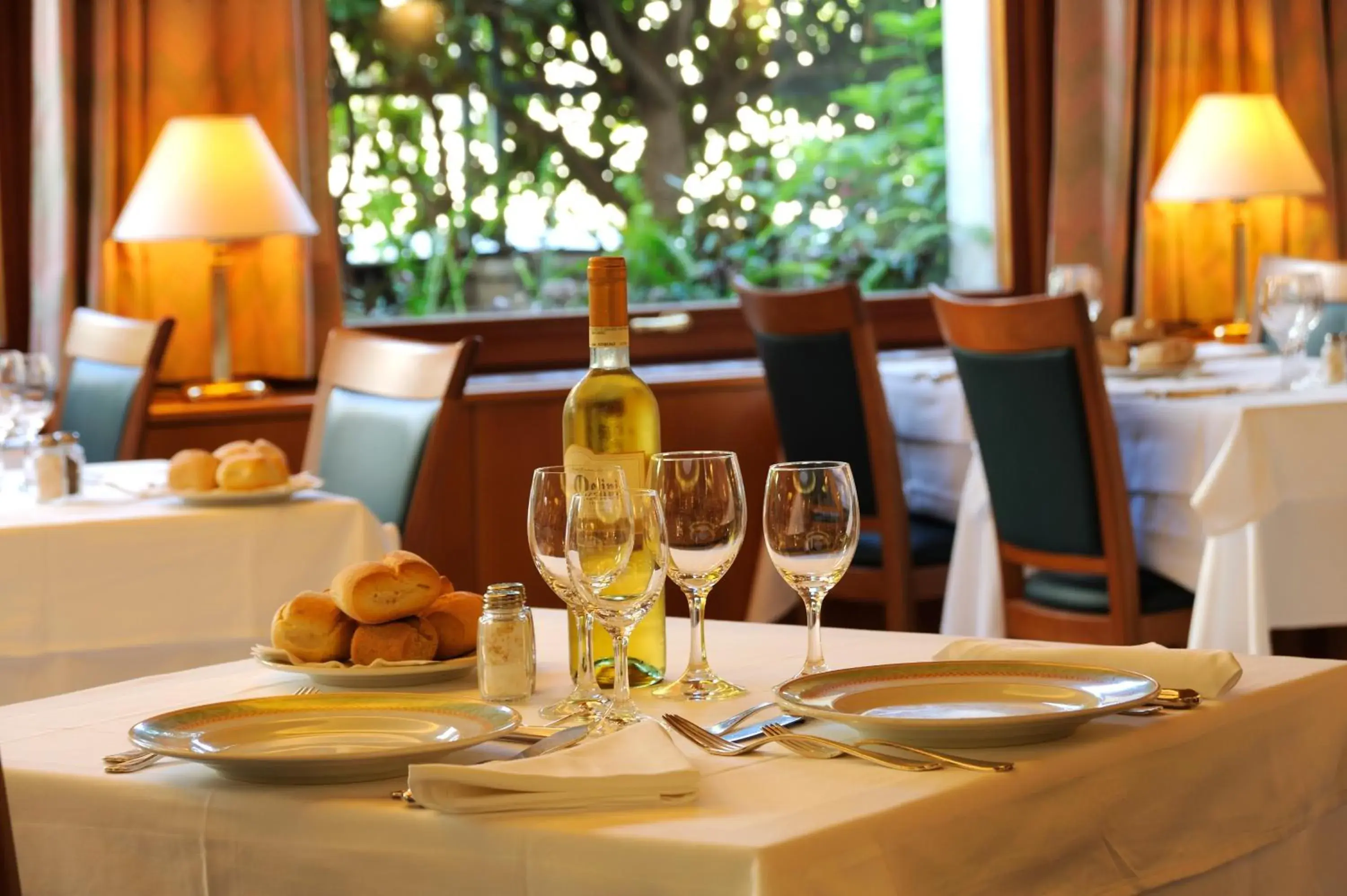 Restaurant/places to eat in LVG Hotel Collection - Majestic Restaurant/places to eat in LVG Hotel Collection - Majestic