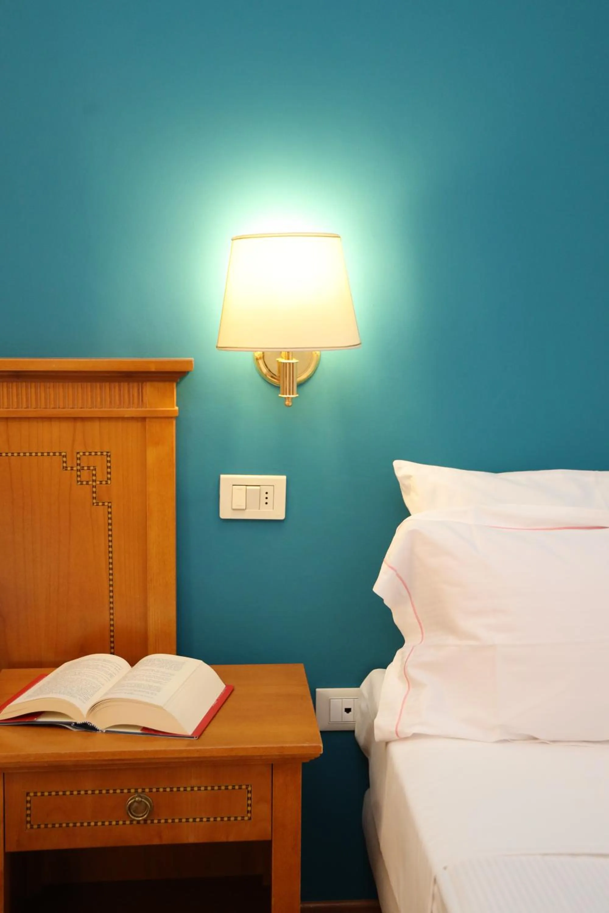 Bed in LVG Hotel Collection - Majestic