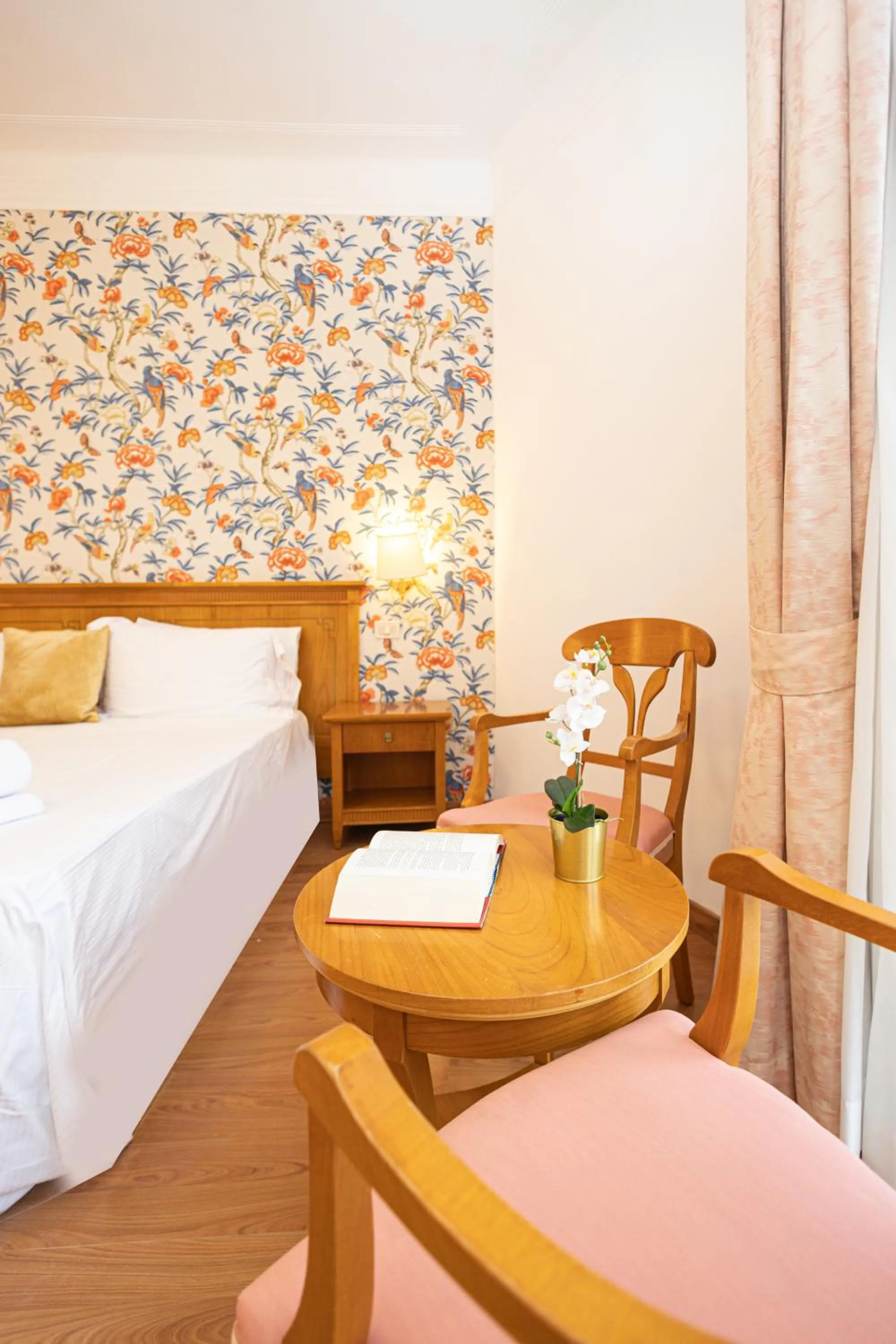 Bed in LVG Hotel Collection - Majestic