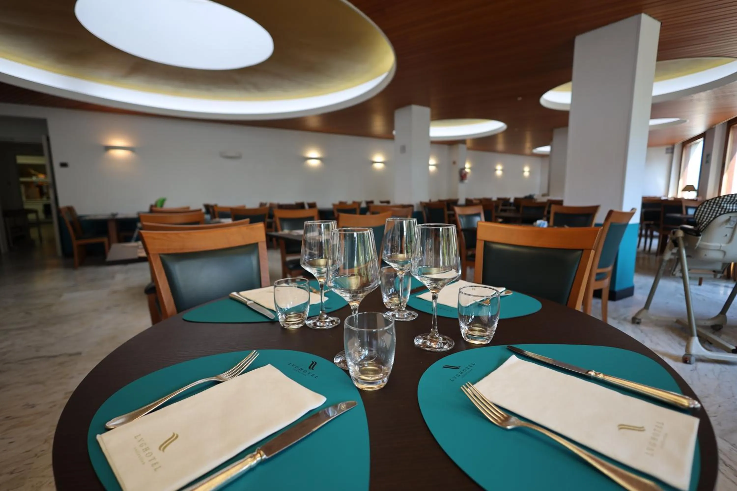 Restaurant/places to eat in LVG Hotel Collection - Majestic