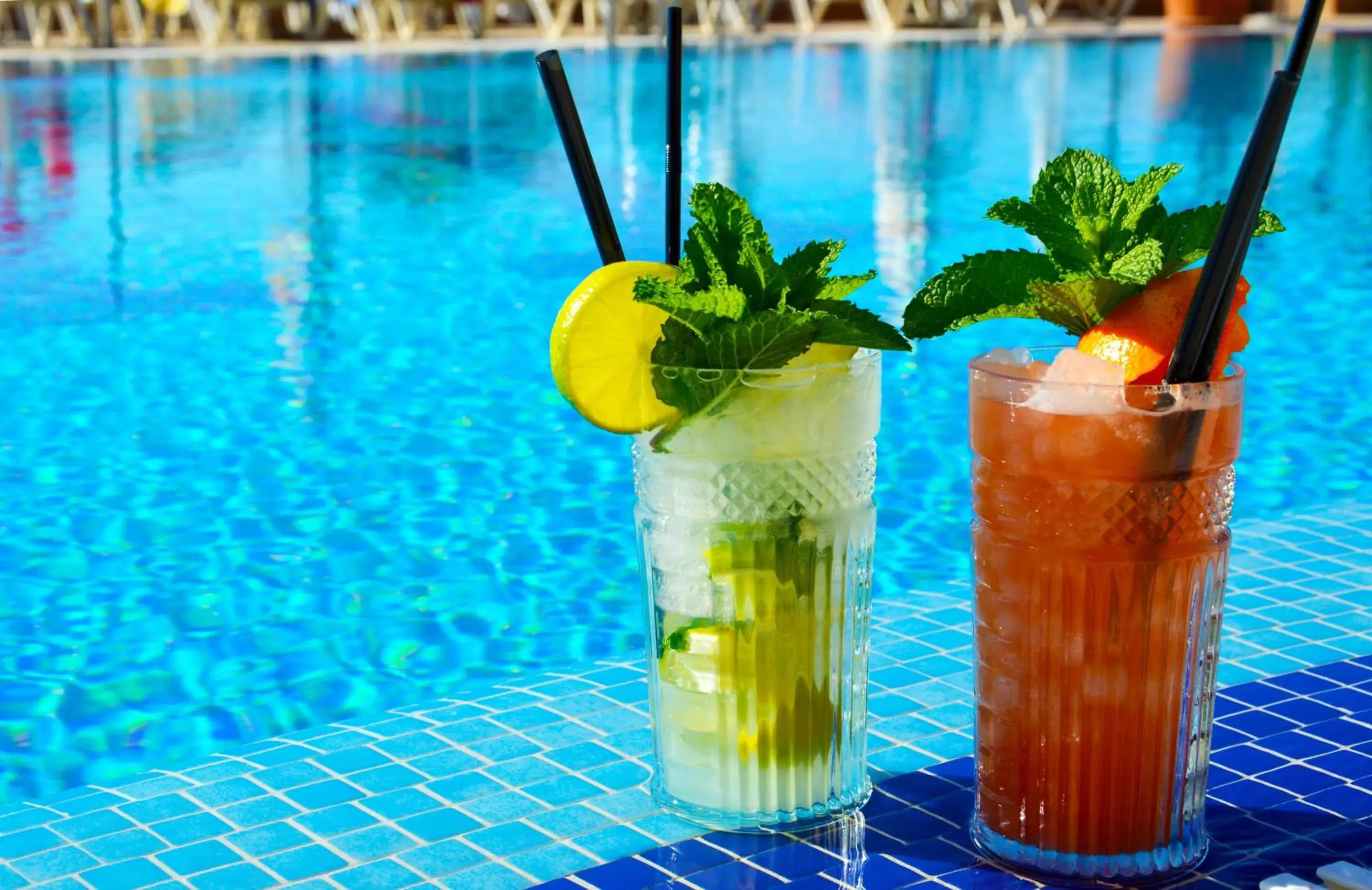 Swimming pool in MS Amaragua Swimming pool in MS Amaragua