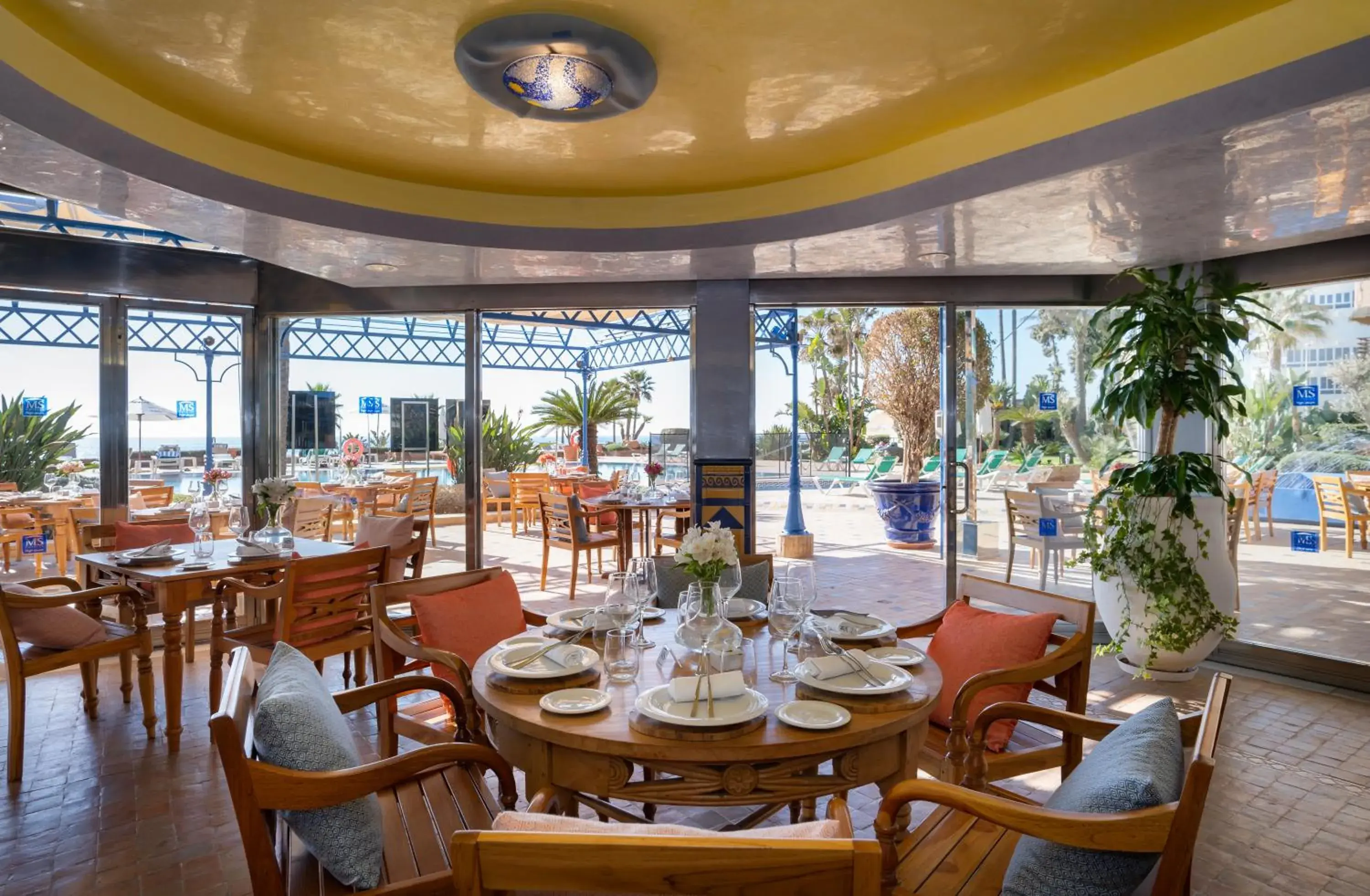 Restaurant/places to eat in MS Amaragua Restaurant/places to eat in MS Amaragua