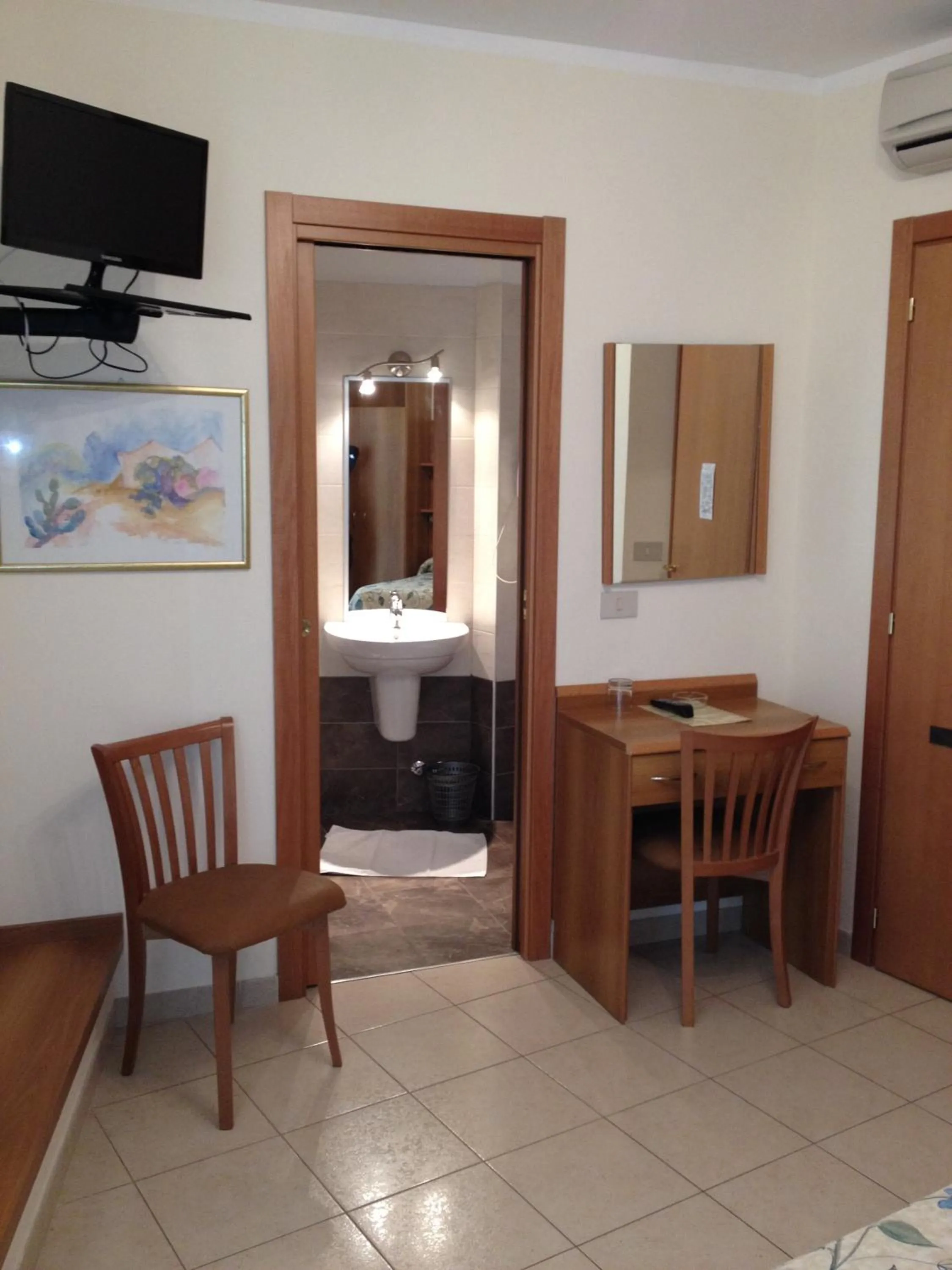 Bedroom in Albergo Anita Alassio