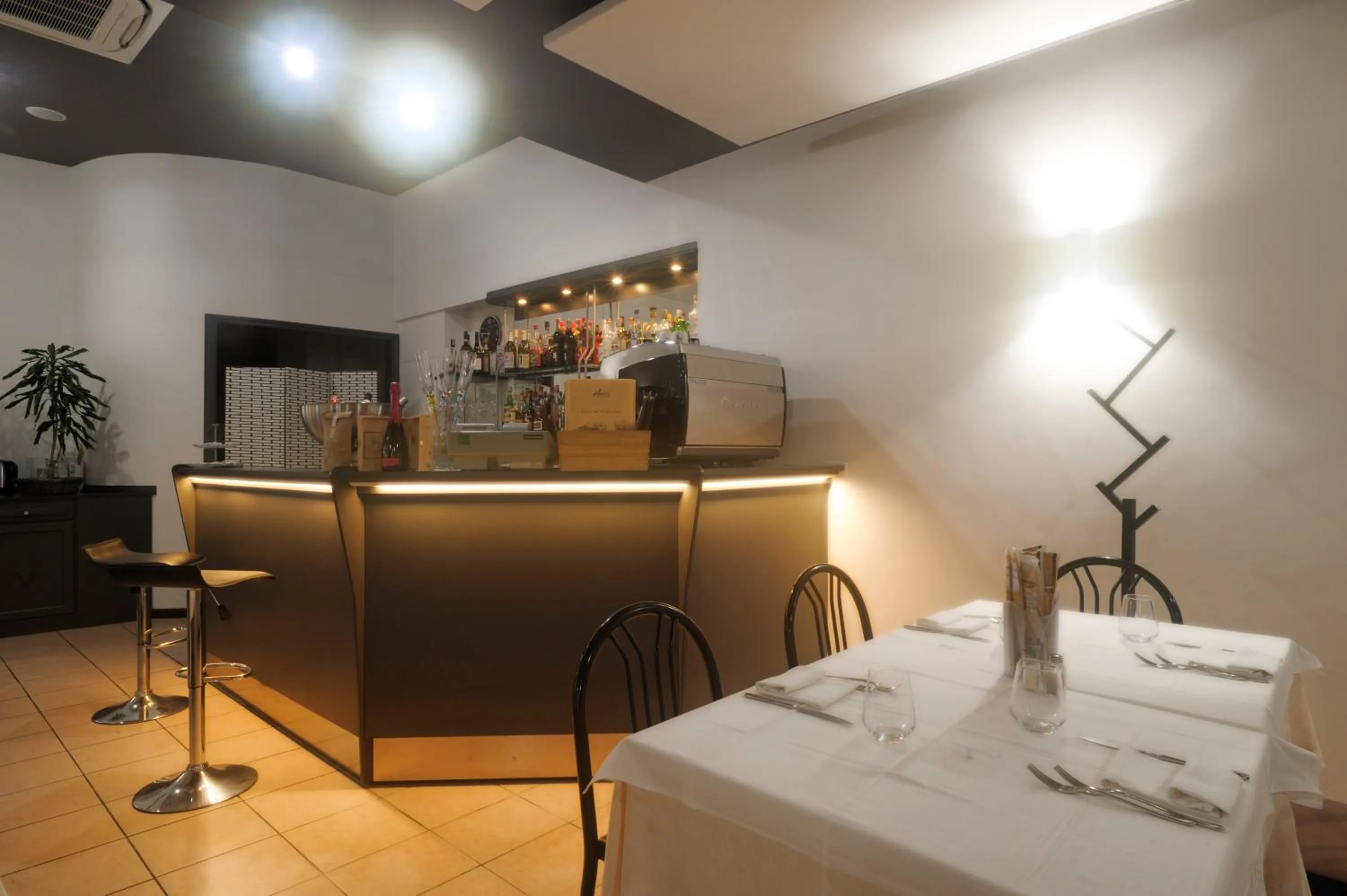 Lounge or bar in Albergo Anita Alassio