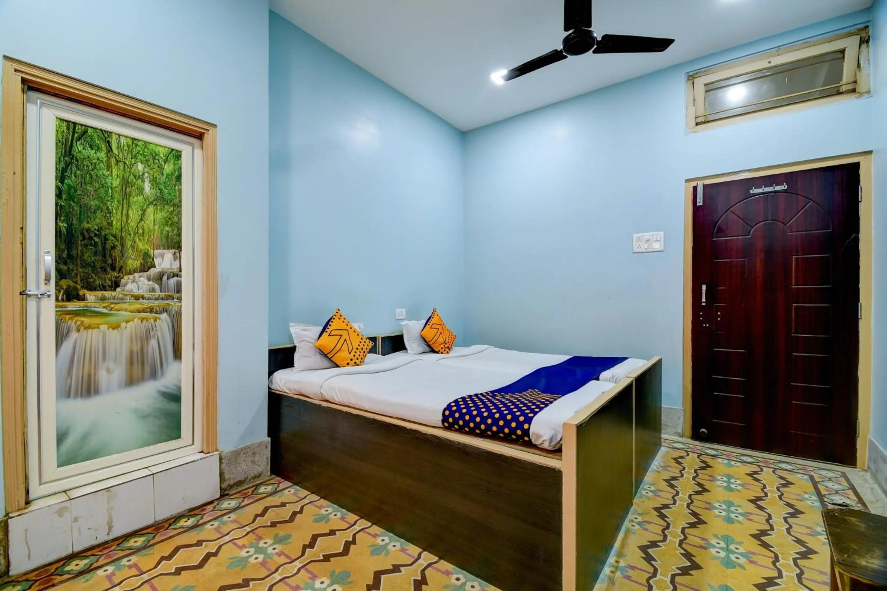 Standard Double Room with Fan - single occupancy in Hotel O Gajraj