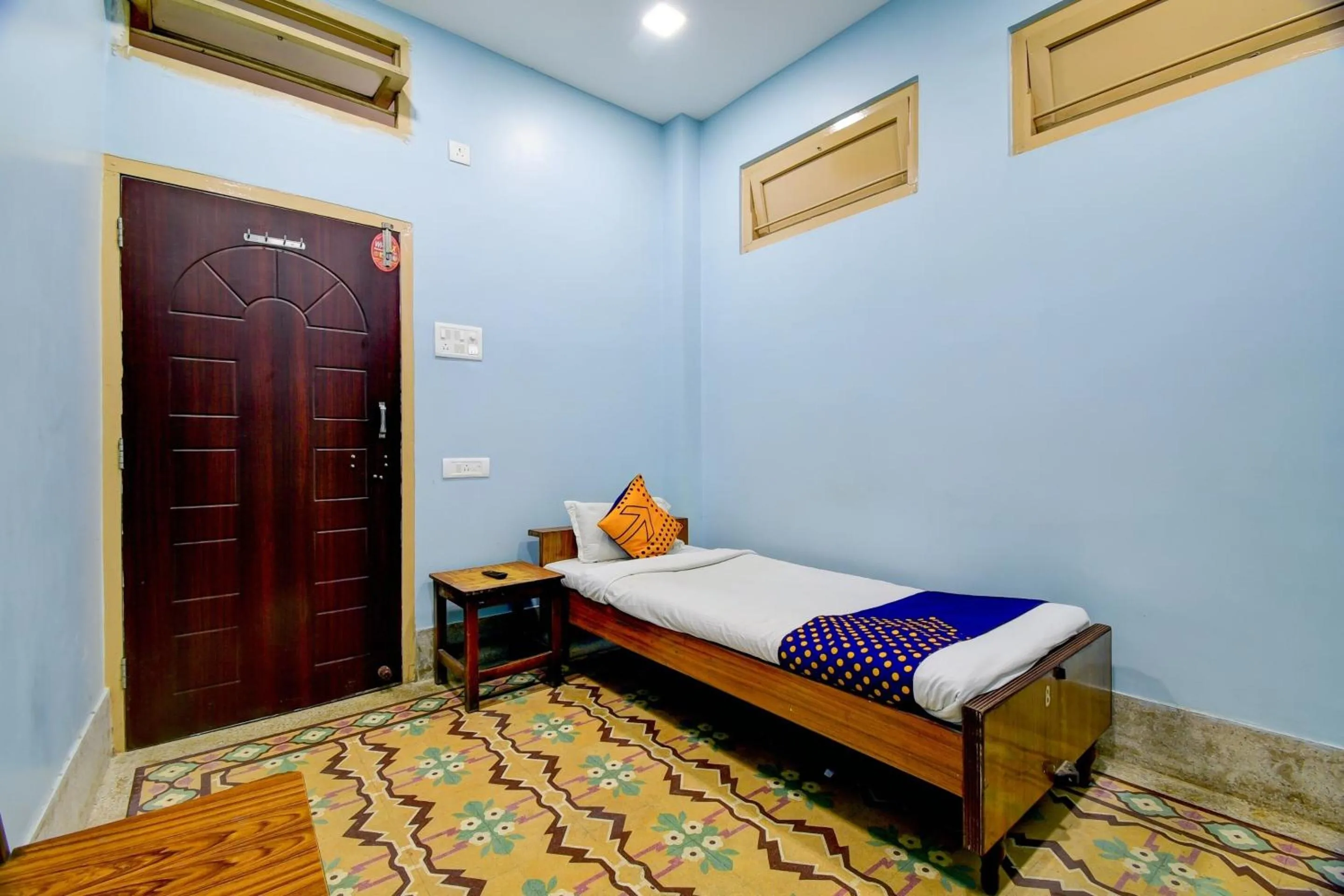 Bedroom, Bed in Hotel O Gajraj