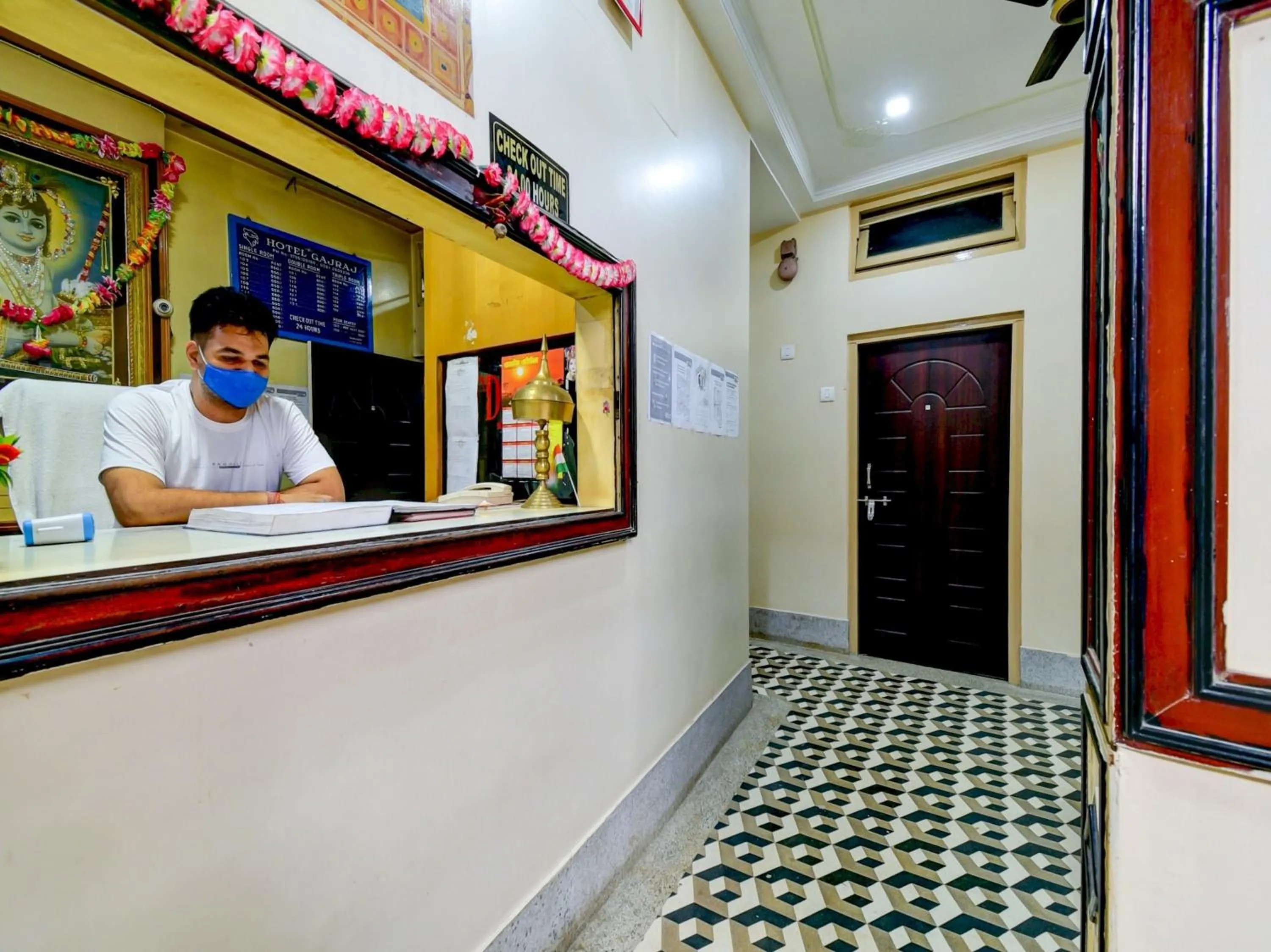 Lobby or reception in Hotel O Gajraj