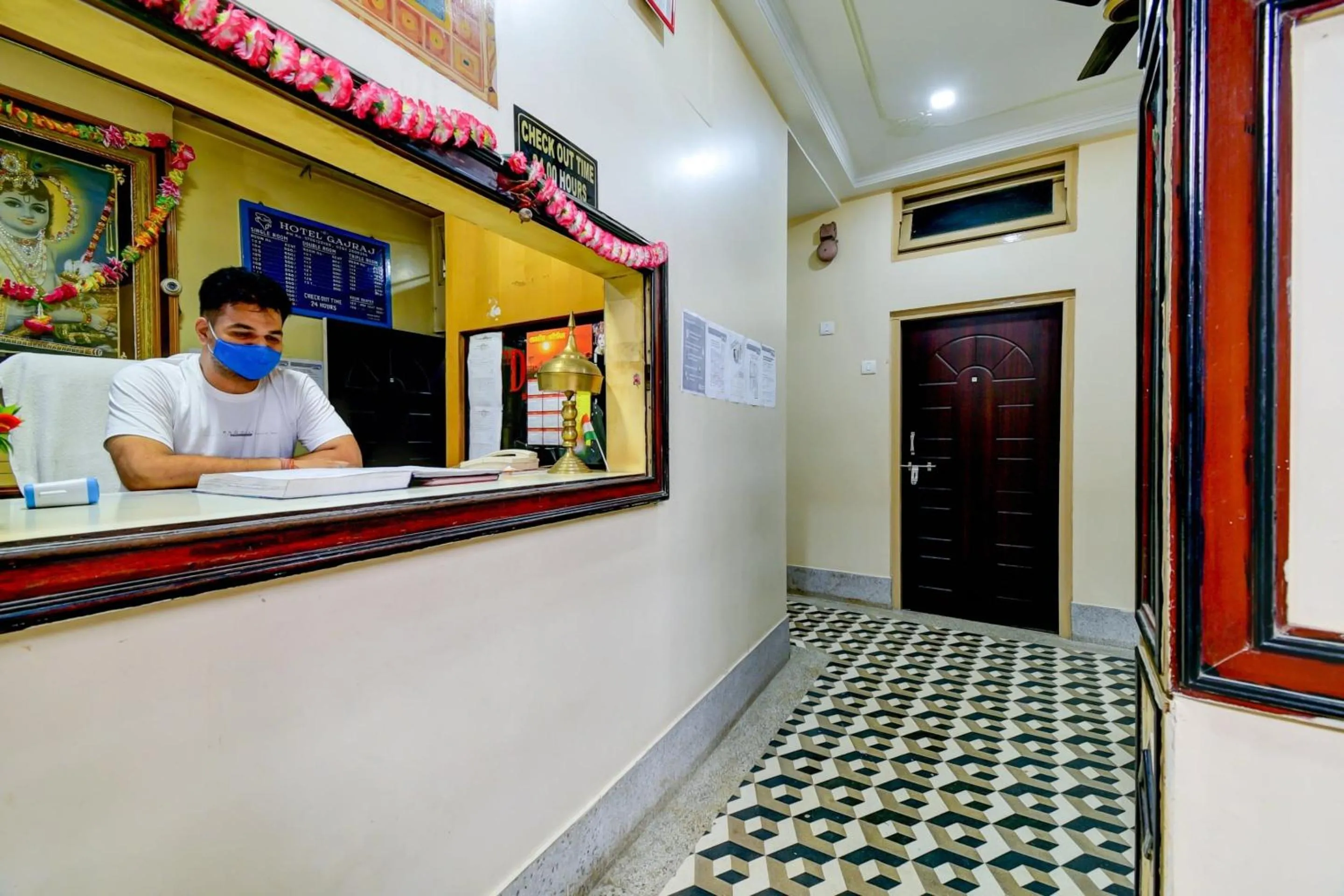Lobby or reception in Hotel O Gajraj