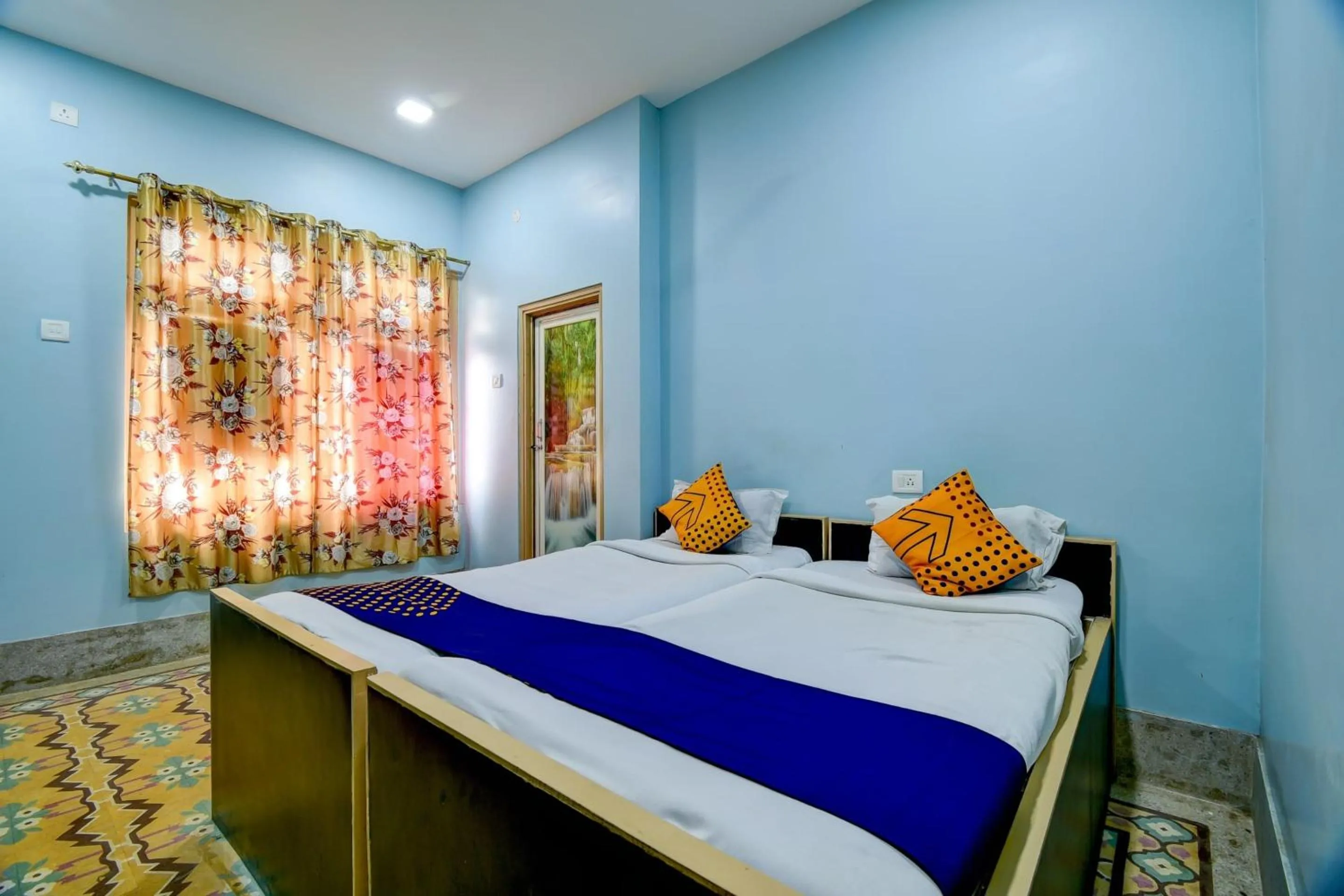 Bedroom, Bed in Hotel O Gajraj