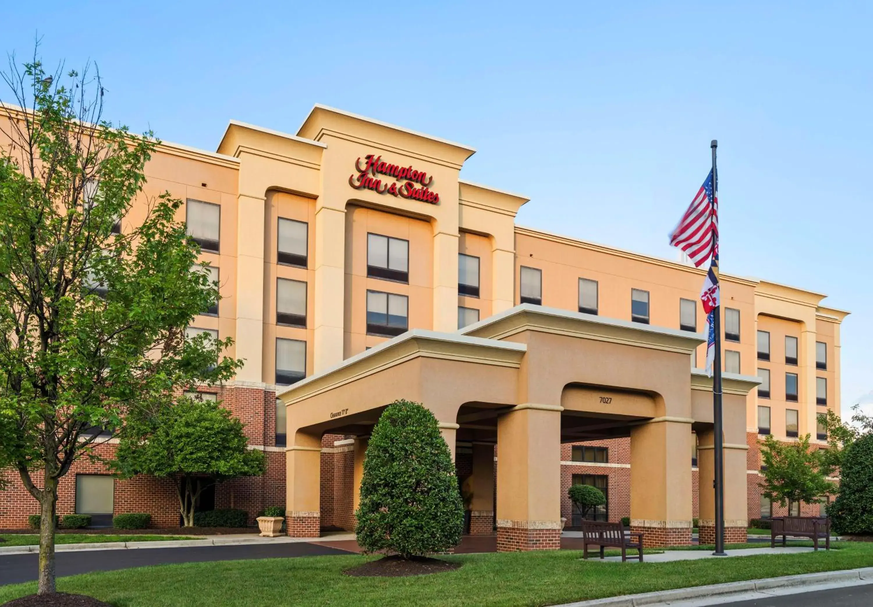 Property building in Hampton Inn & Suites Arundel Mills/Baltimore Property building in Hampton Inn & Suites Arundel Mills/Baltimore