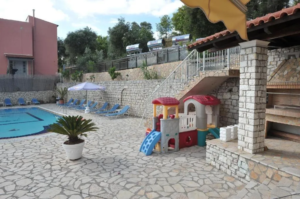 Kerkyra Beach Hotel & Apartments