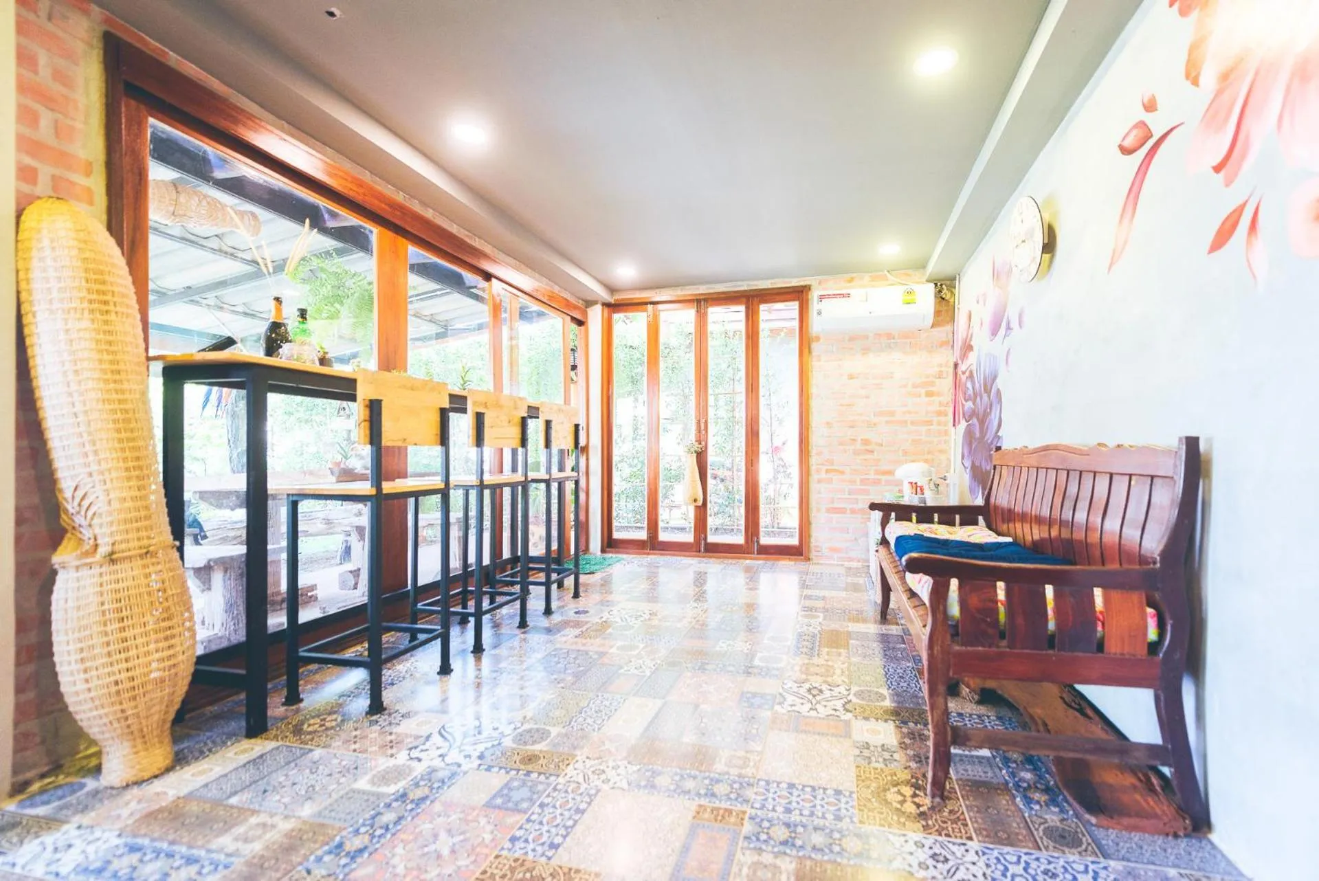 Wang Jai Kwang Space Inn