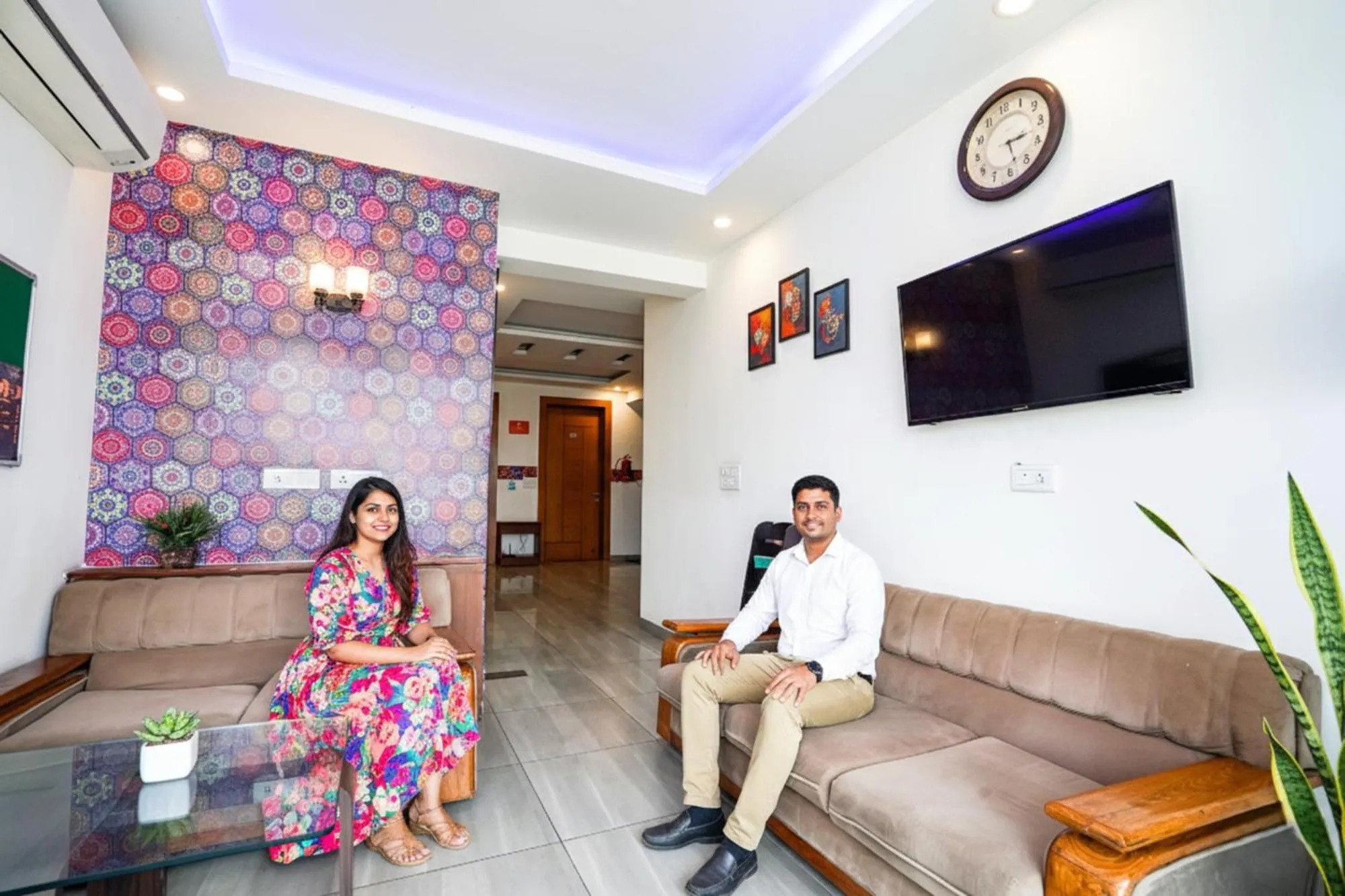 Seating area in FabHotel Emoji Stays