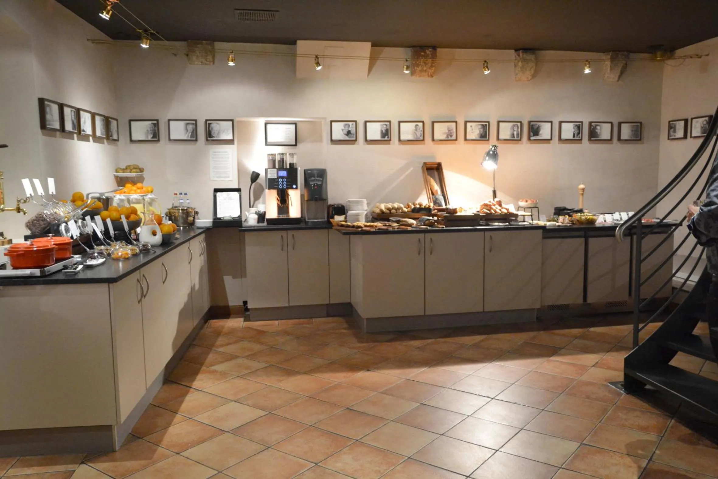 Breakfast in Hotel Cathédrale