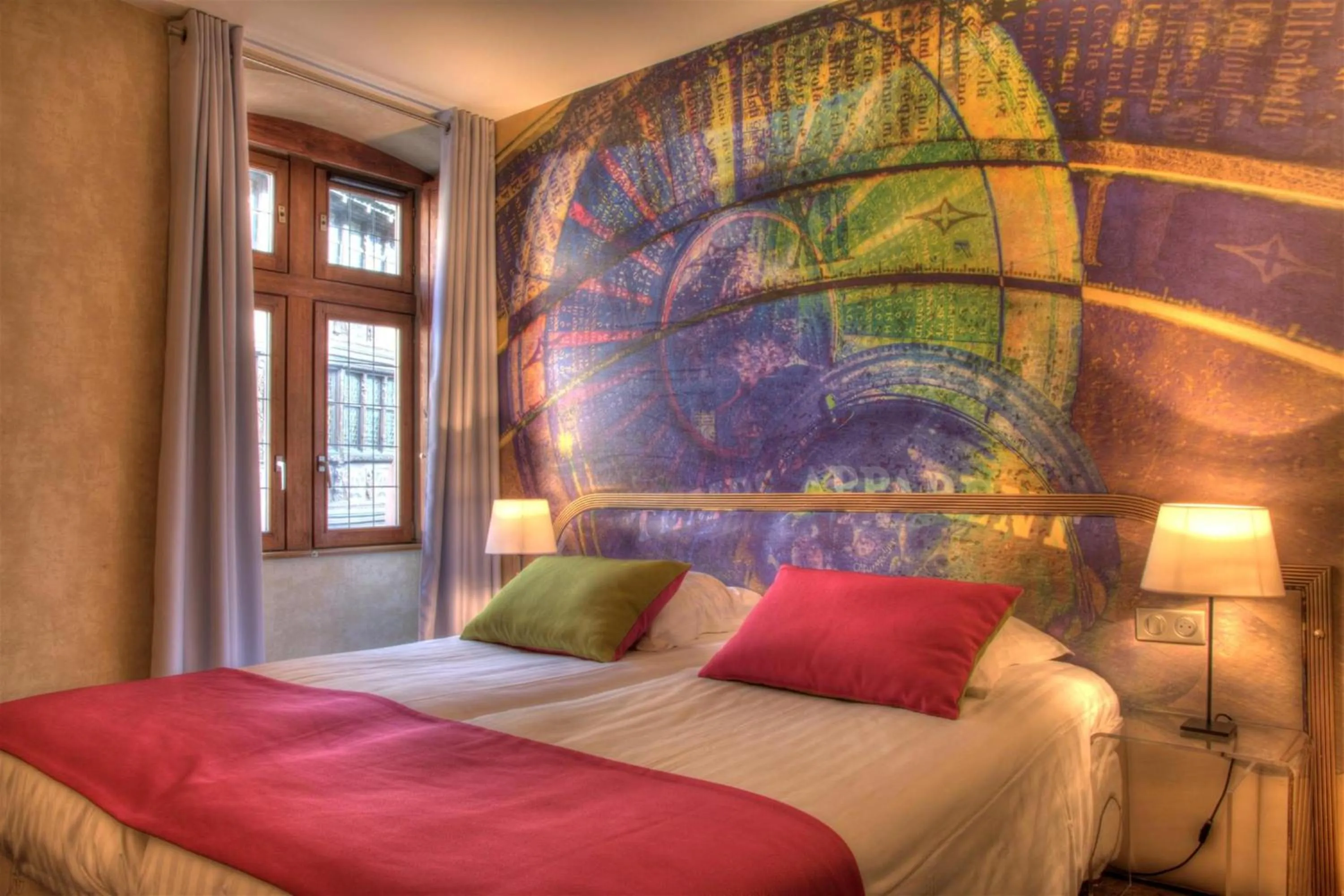 Photo of the whole room, Bed in Hotel Cathédrale