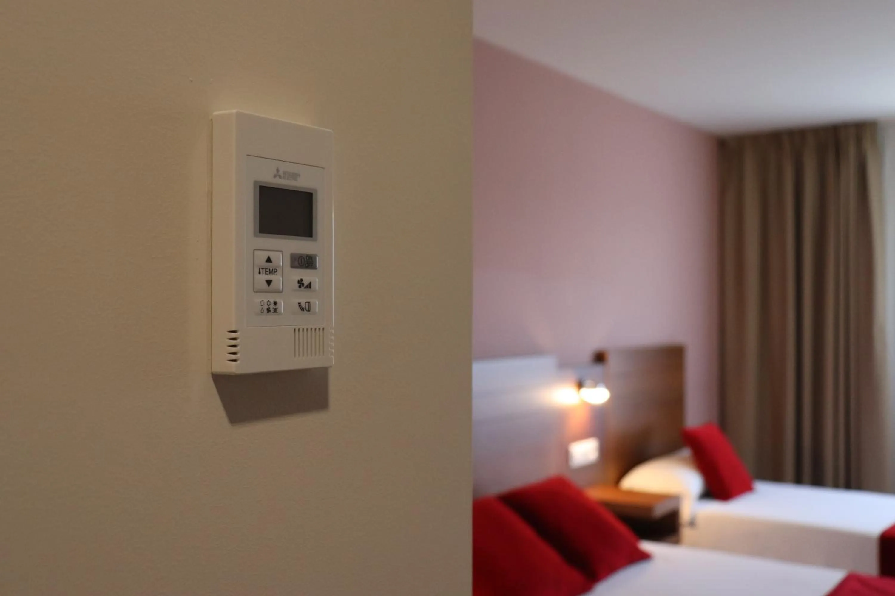 air conditioner, Bed in HOTEL ARZÚA