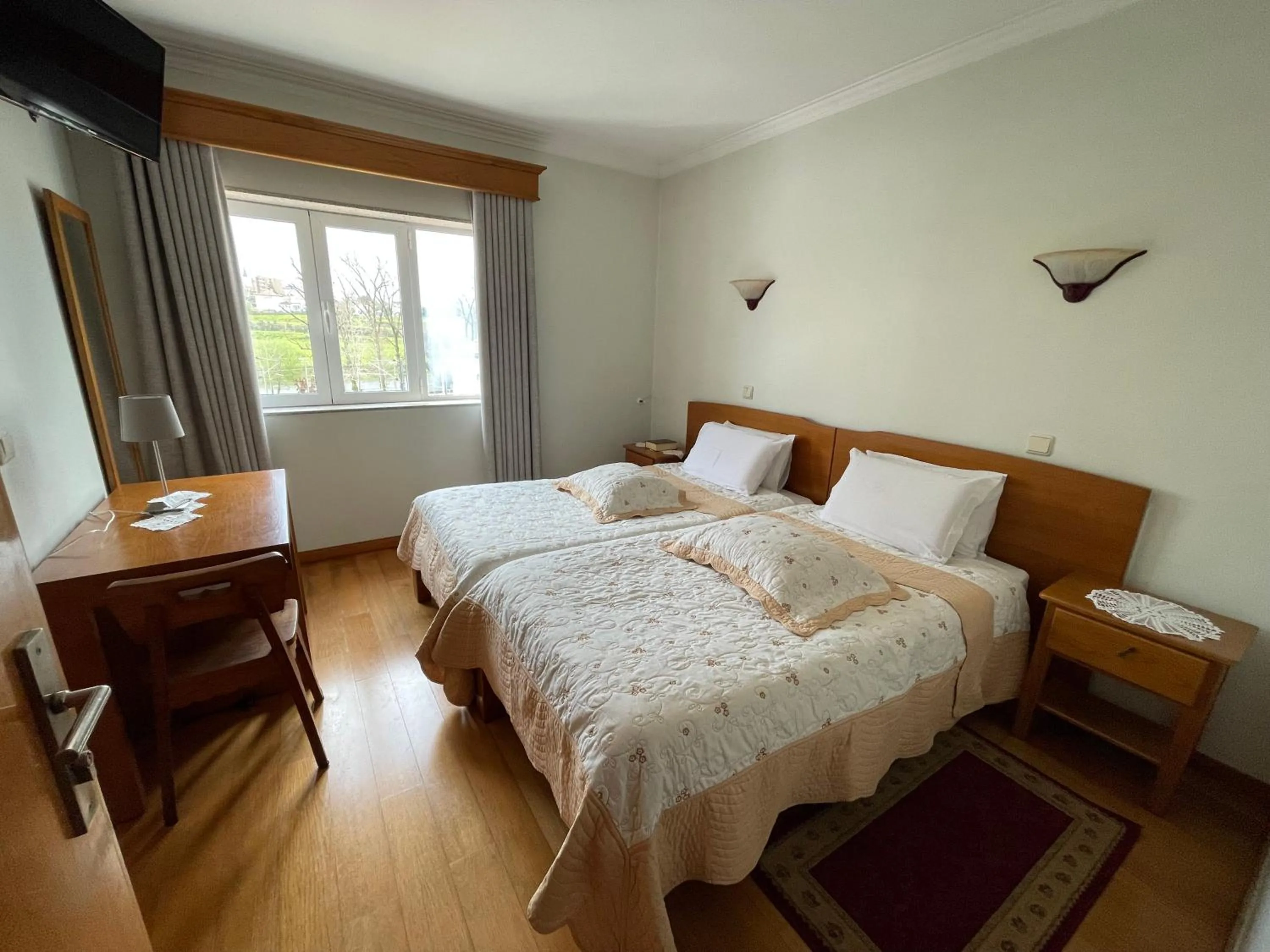 Bedroom, Bed in Solar S.Bento