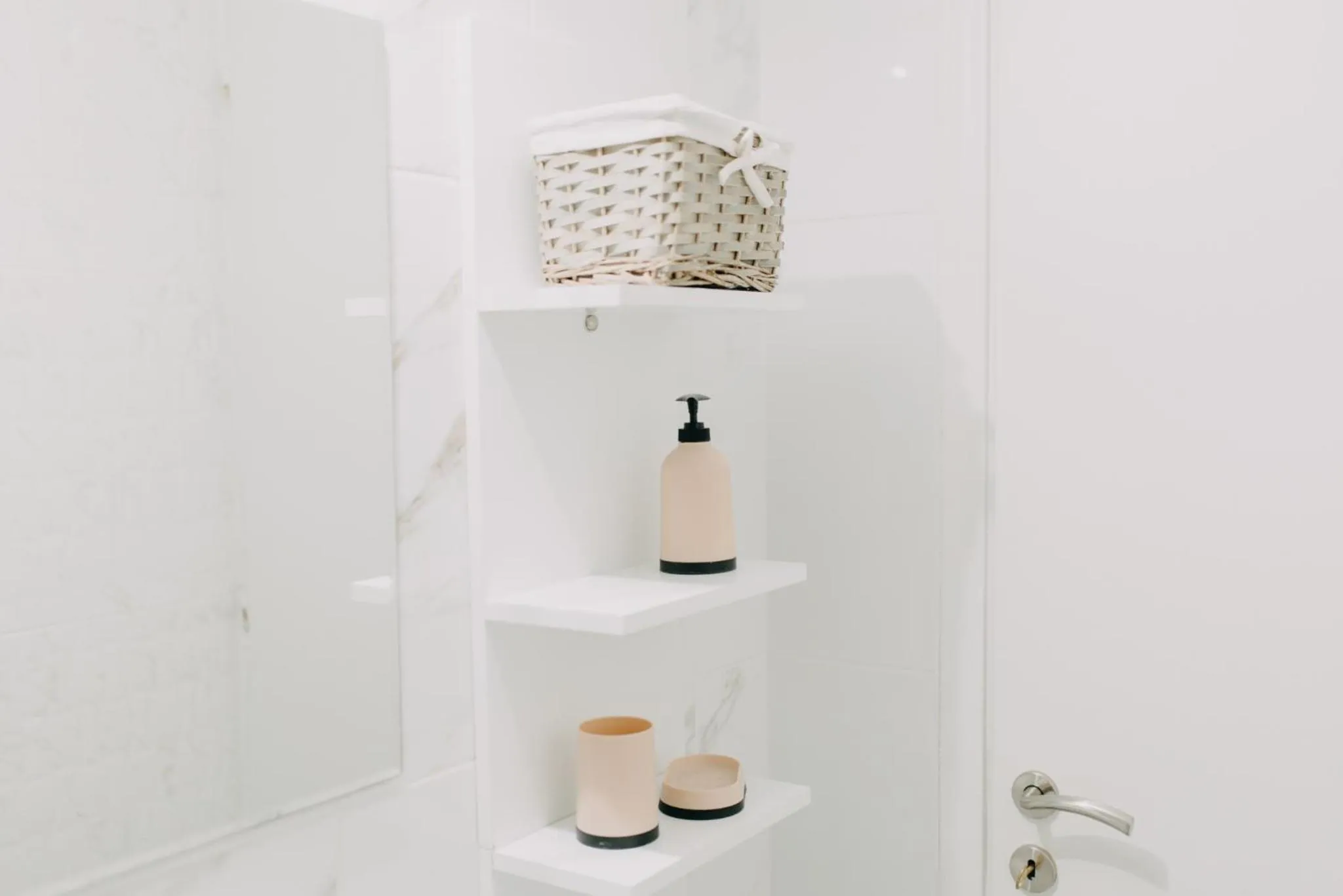 Bathroom in BEST HOUSE, CENTRAL APRTM., AGIOU NIKOLAOU, PATRA