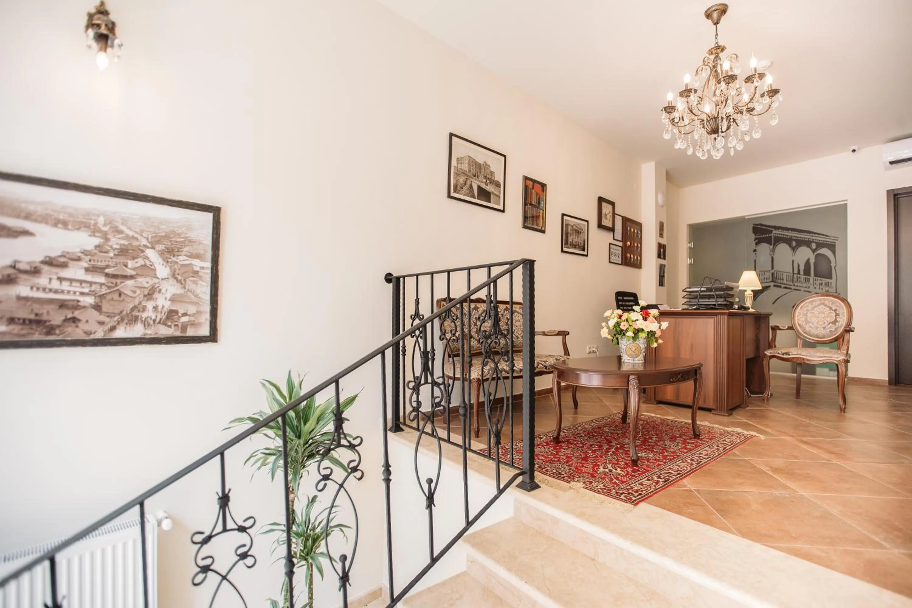 Property building in Le Caucase