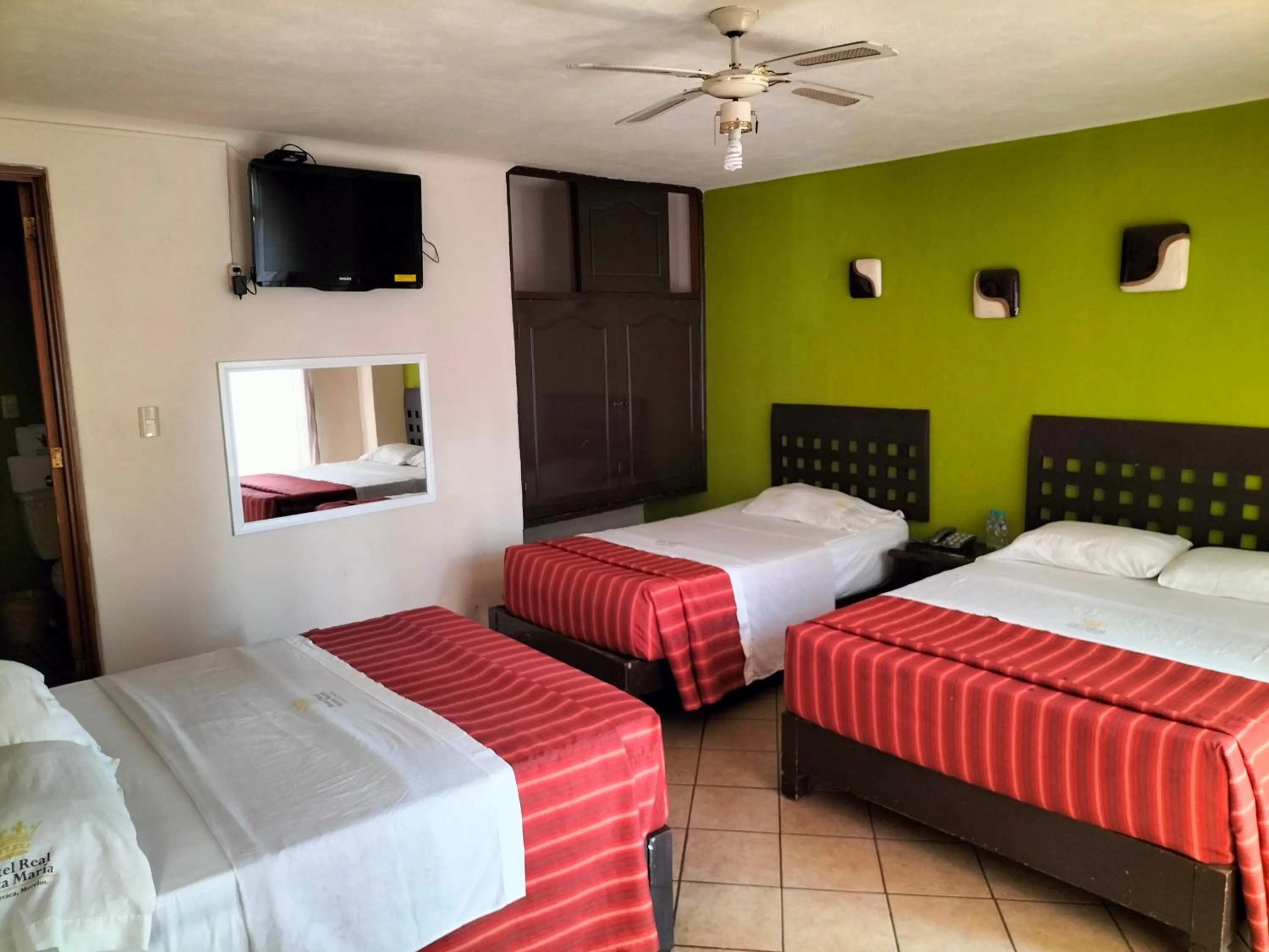 Hotel Real Santa María