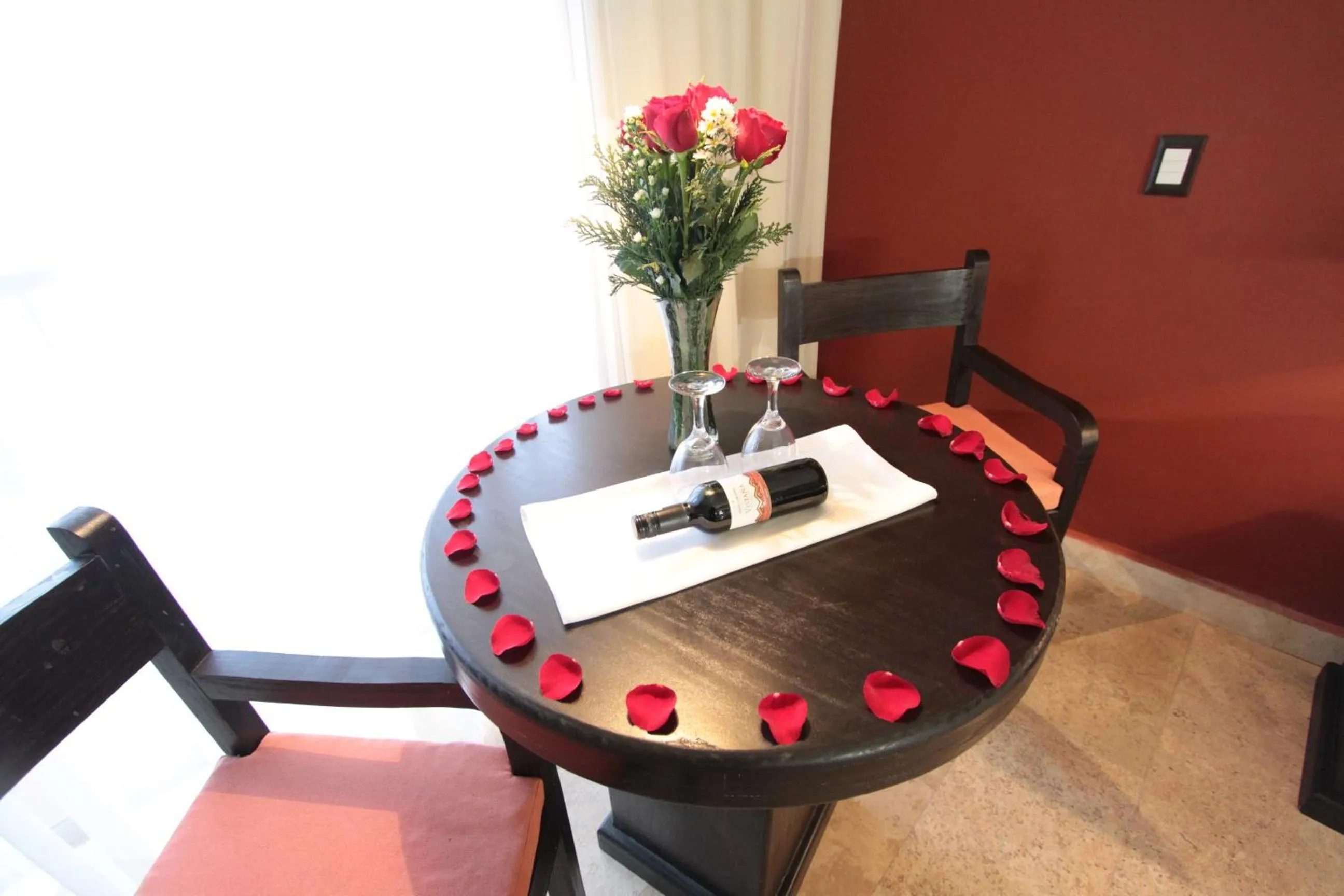 Seating area in Hotel Montetaxco