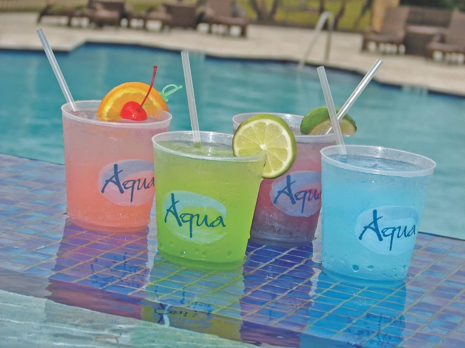 Alcoholic drinks in Treasure Bay Casino & Hotel-Adults Age 21 and Above