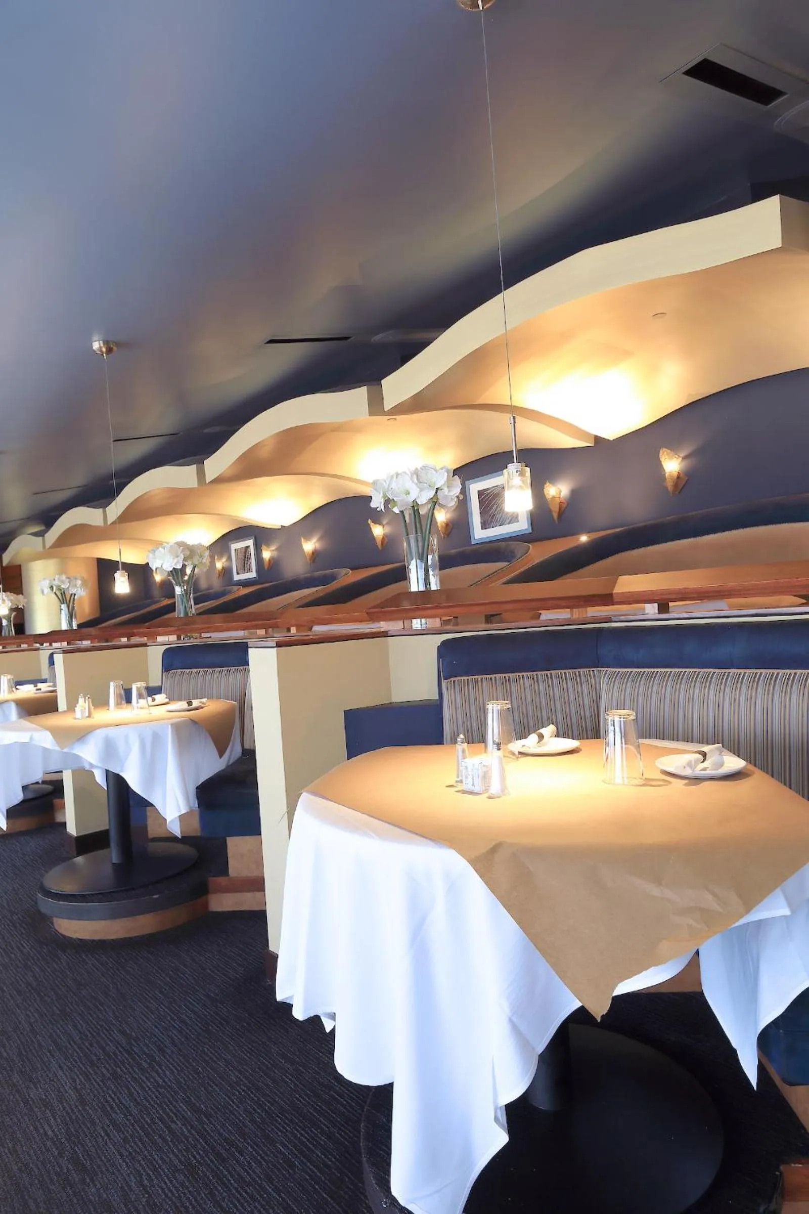 Restaurant/places to eat in Treasure Bay Casino & Hotel-Adults Age 21 and Above