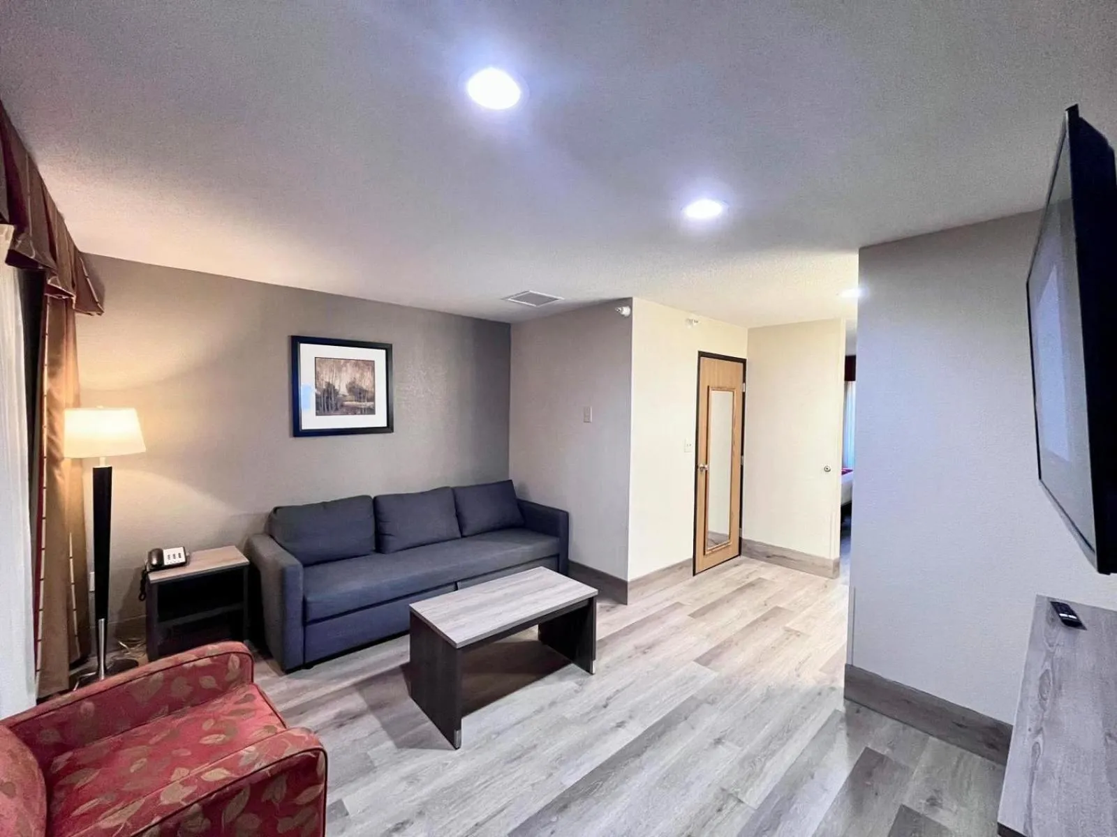 Ramada by Wyndham Platte City KCI Airport