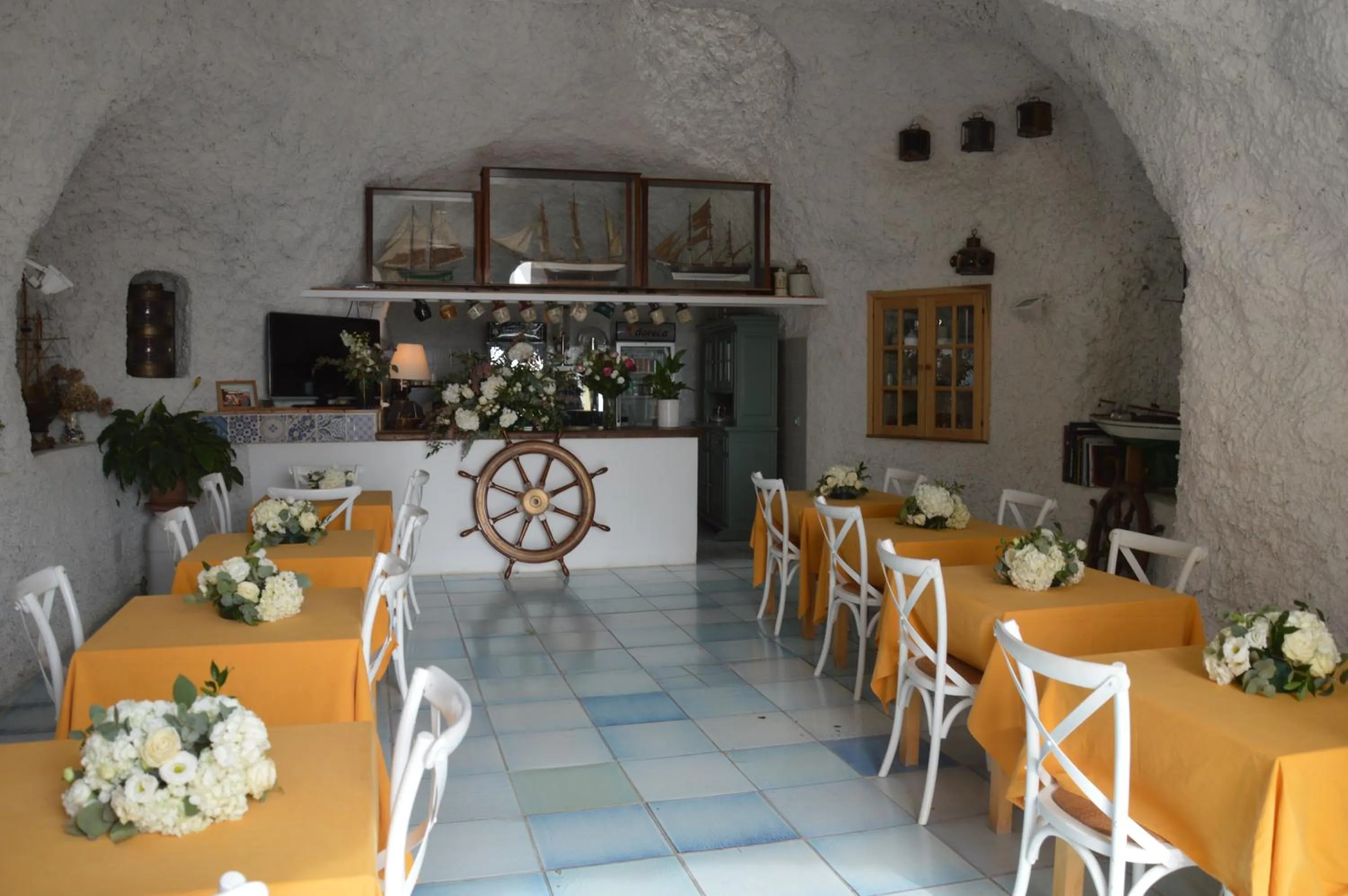 Restaurant/places to eat in Hotel Agave e Ginestra