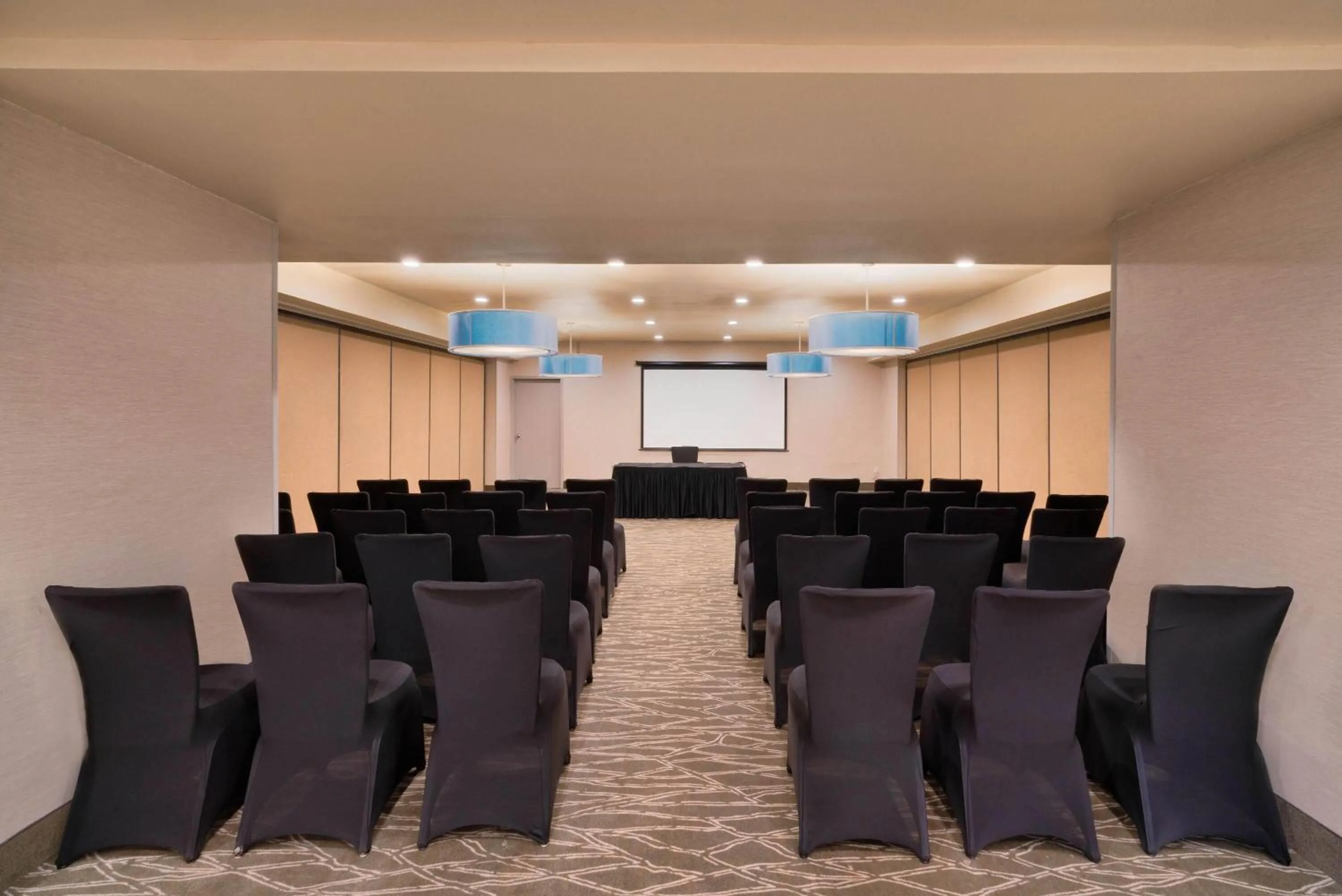 Meeting/conference room in La Quinta by Wyndham Glenwood Springs