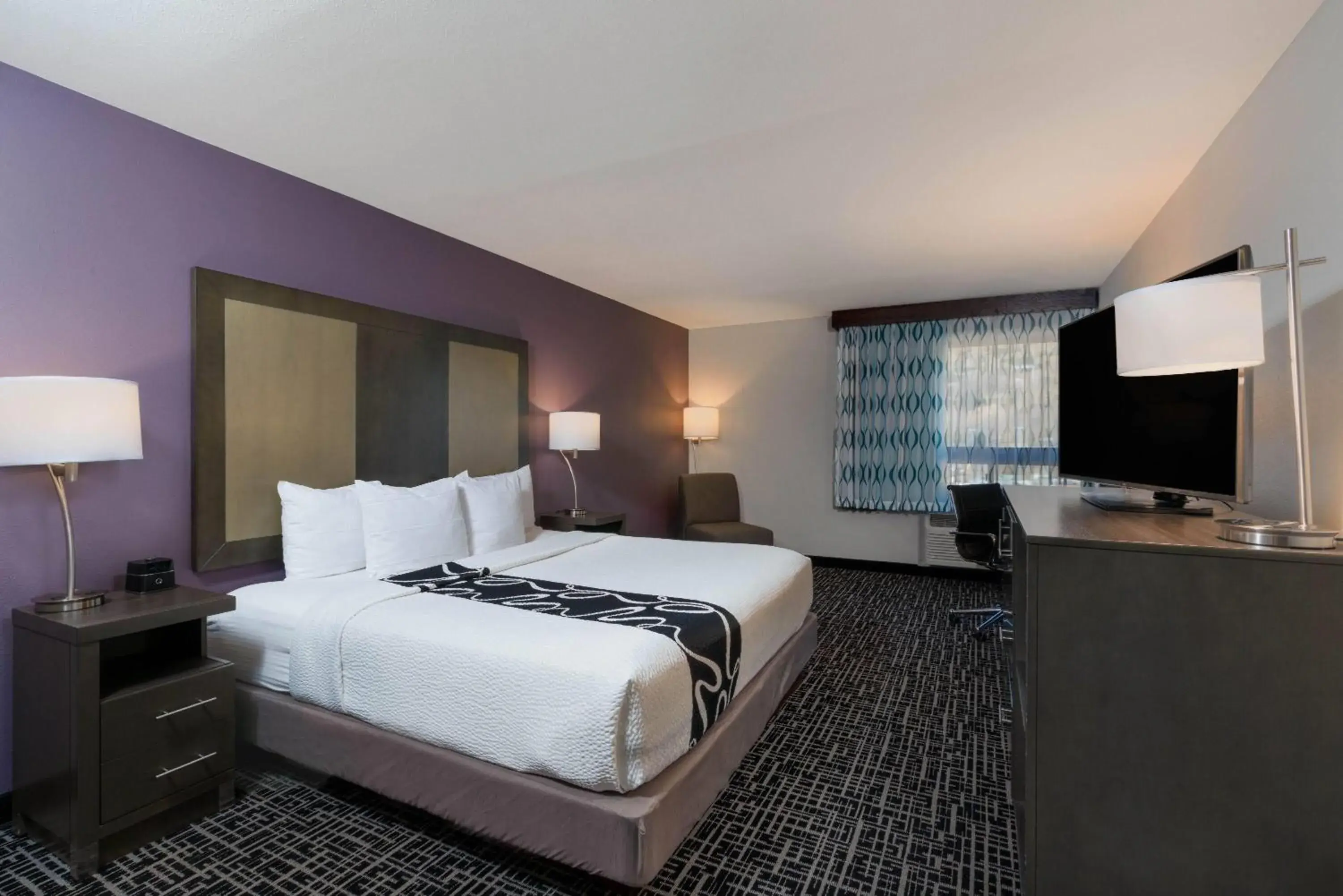 King Room in La Quinta by Wyndham Glenwood Springs King Room in La Quinta by Wyndham Glenwood Springs