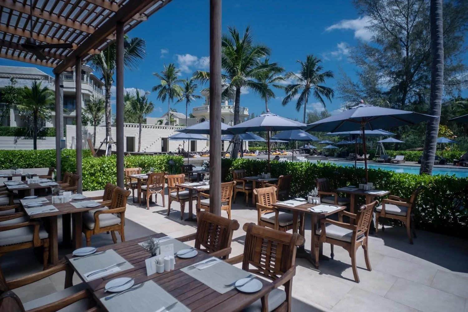 Restaurant/places to eat in Devasom Khao Lak Beach Resort & Villas