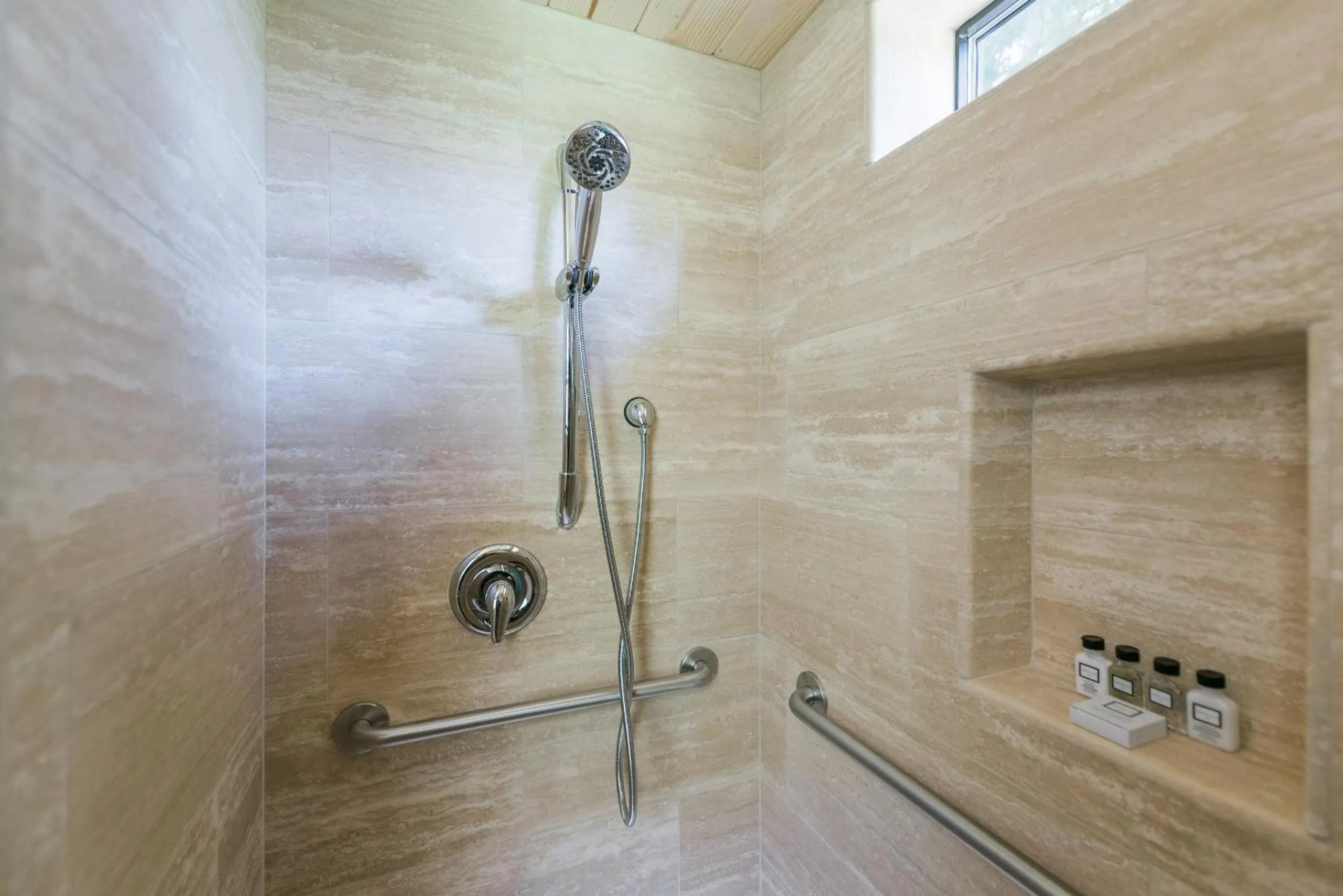 Bathroom in Silver City Mountain Resort