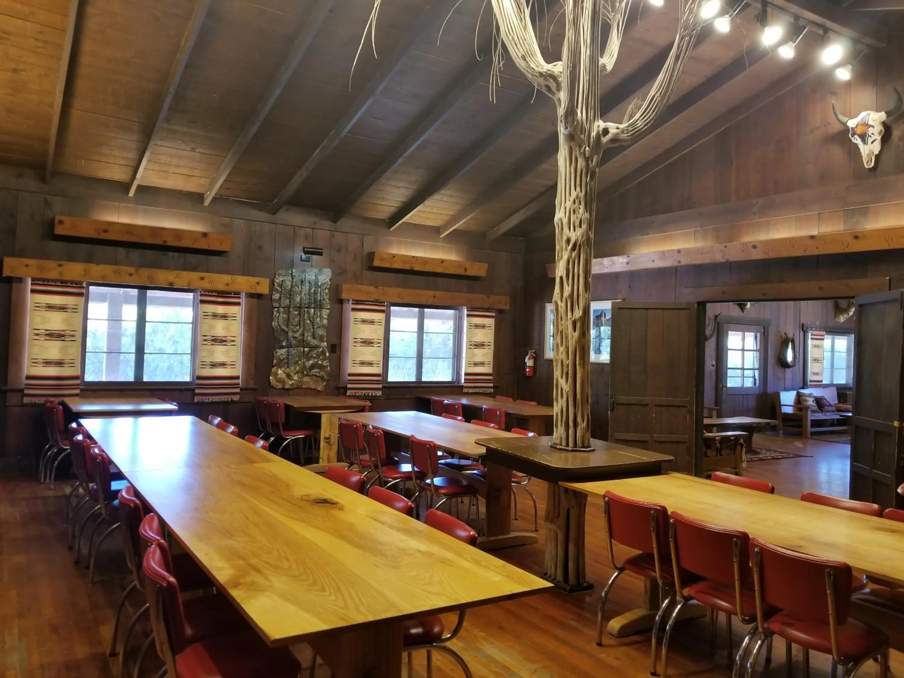 Area and facilities in Saguaro Lake Ranch