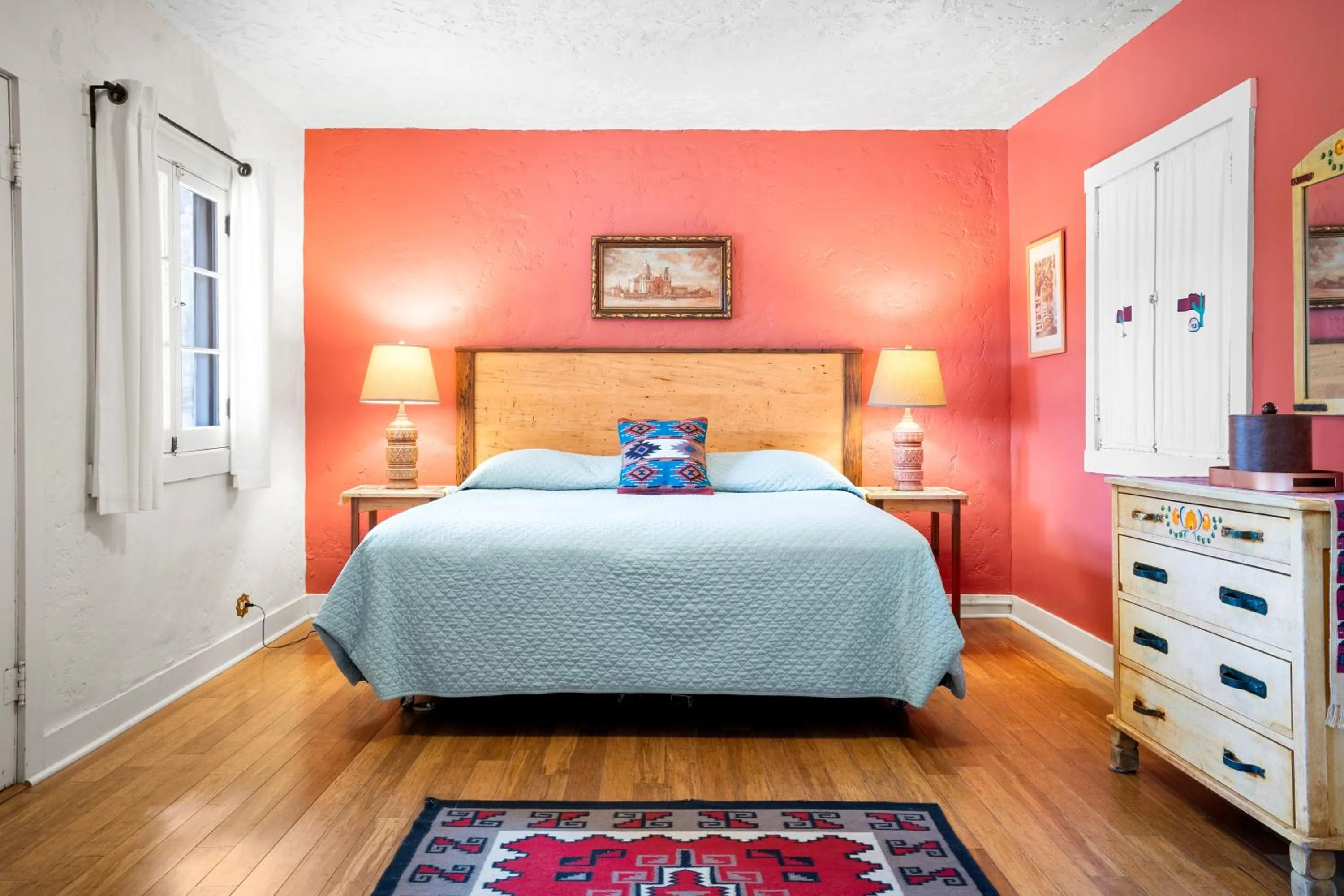 Bed in Saguaro Lake Ranch