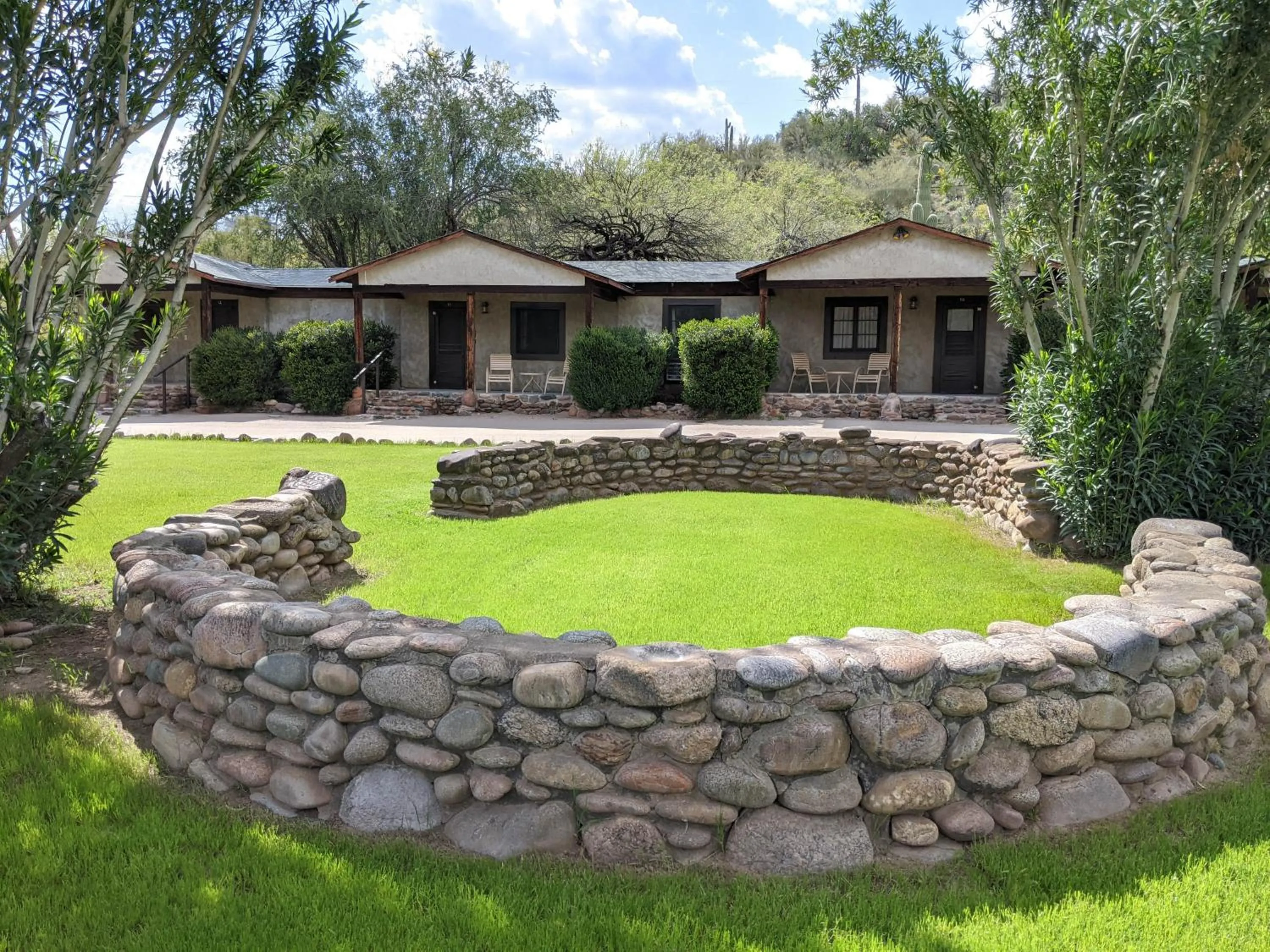 Mountain view in Saguaro Lake Ranch