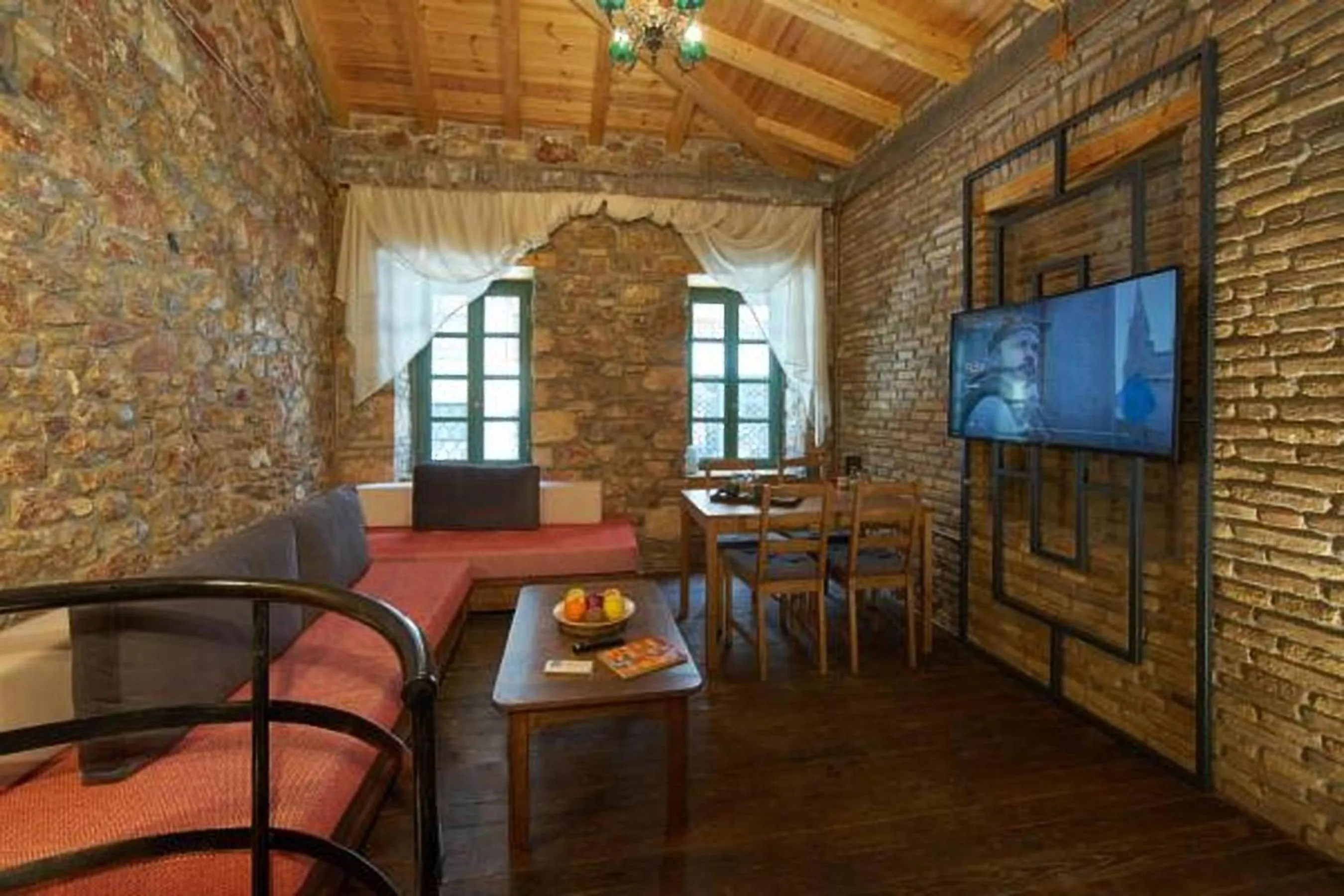 Photo of the whole room in Athenian Residences