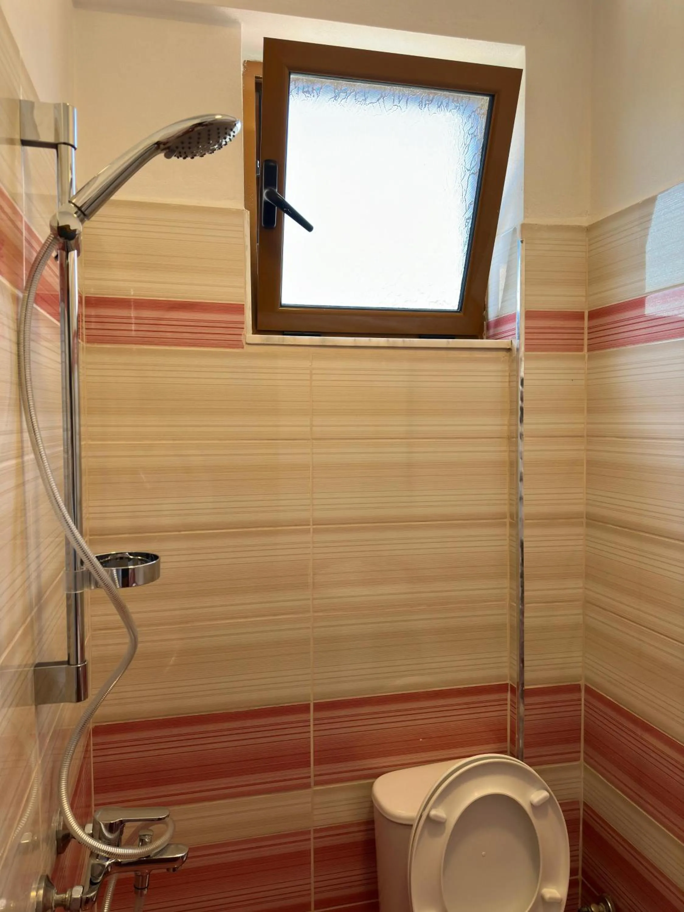 Shower in Evelina Ernild Rooms