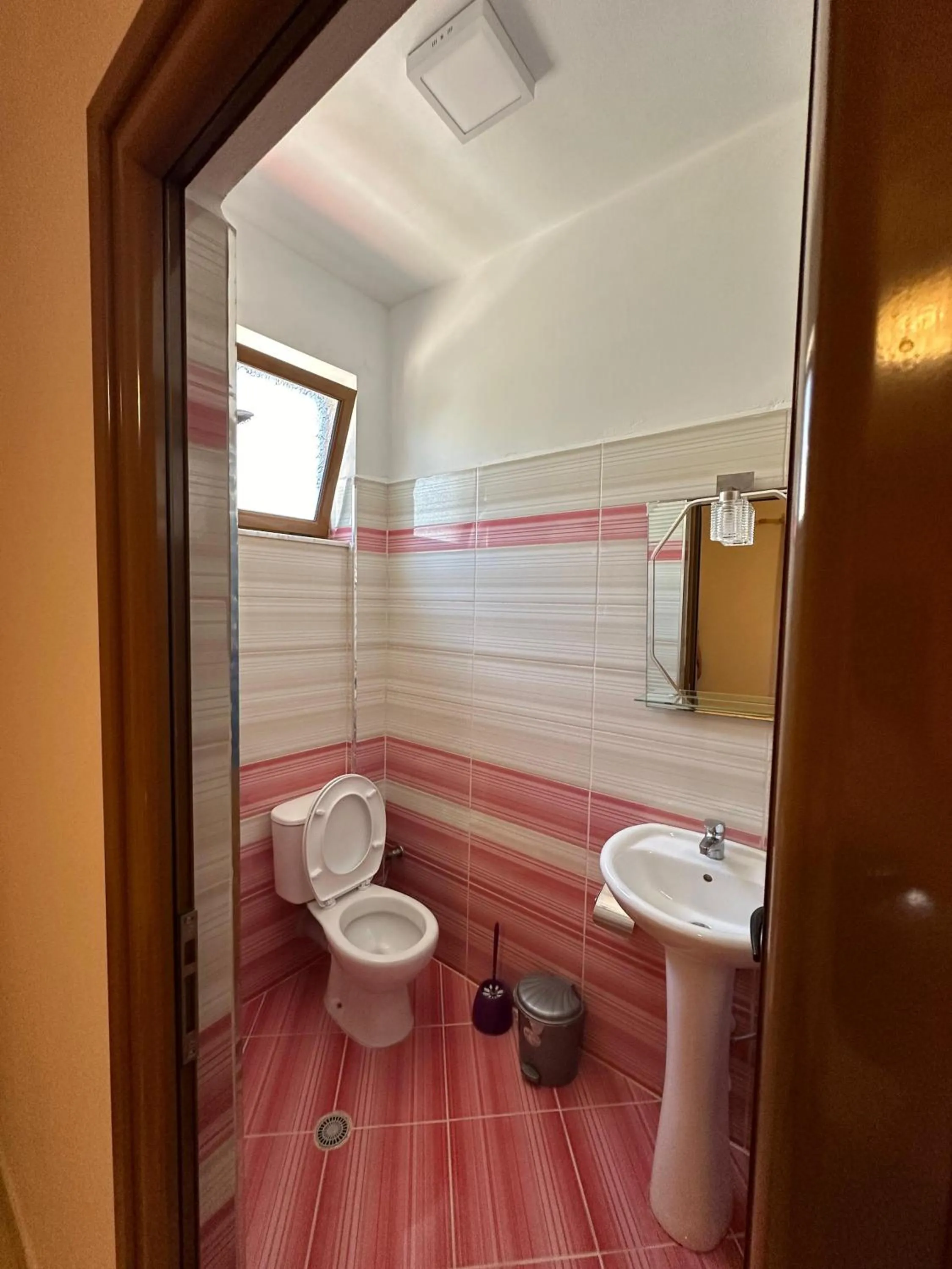 Shower in Evelina Ernild Rooms