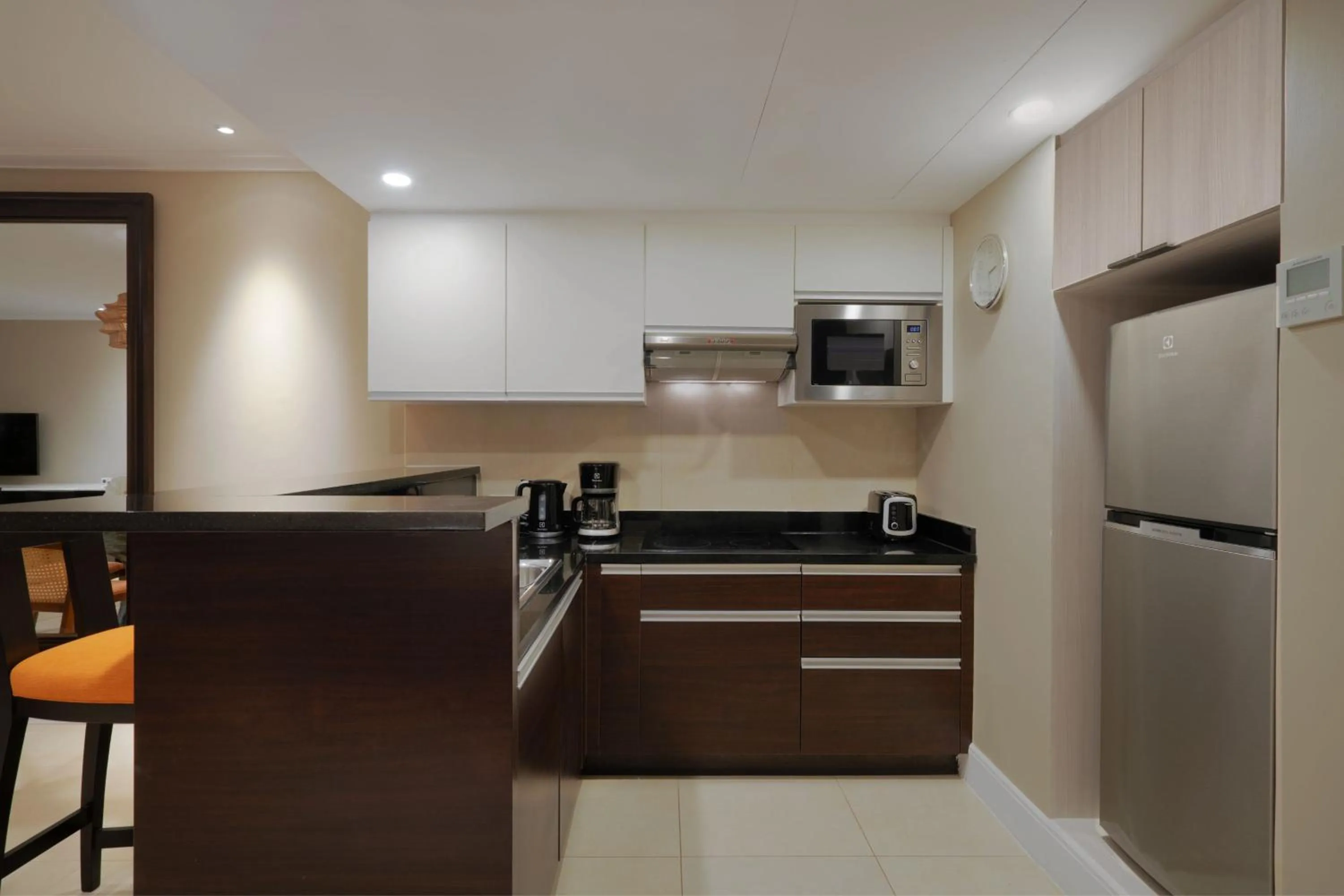 Kitchen or kitchenette in Marriott's Mai Khao Resort - Phuket