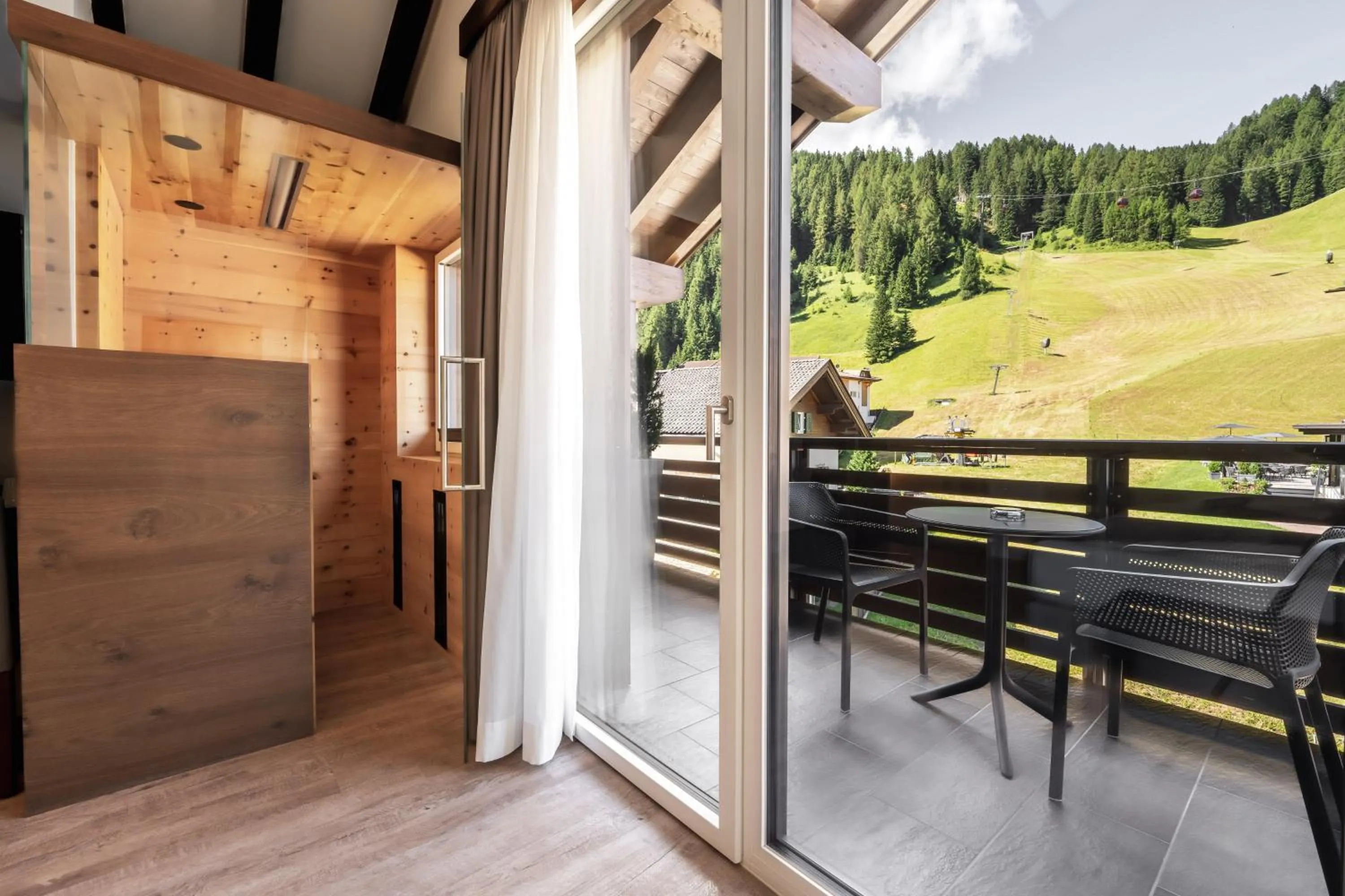 Sauna in Arya Alpine Lodge