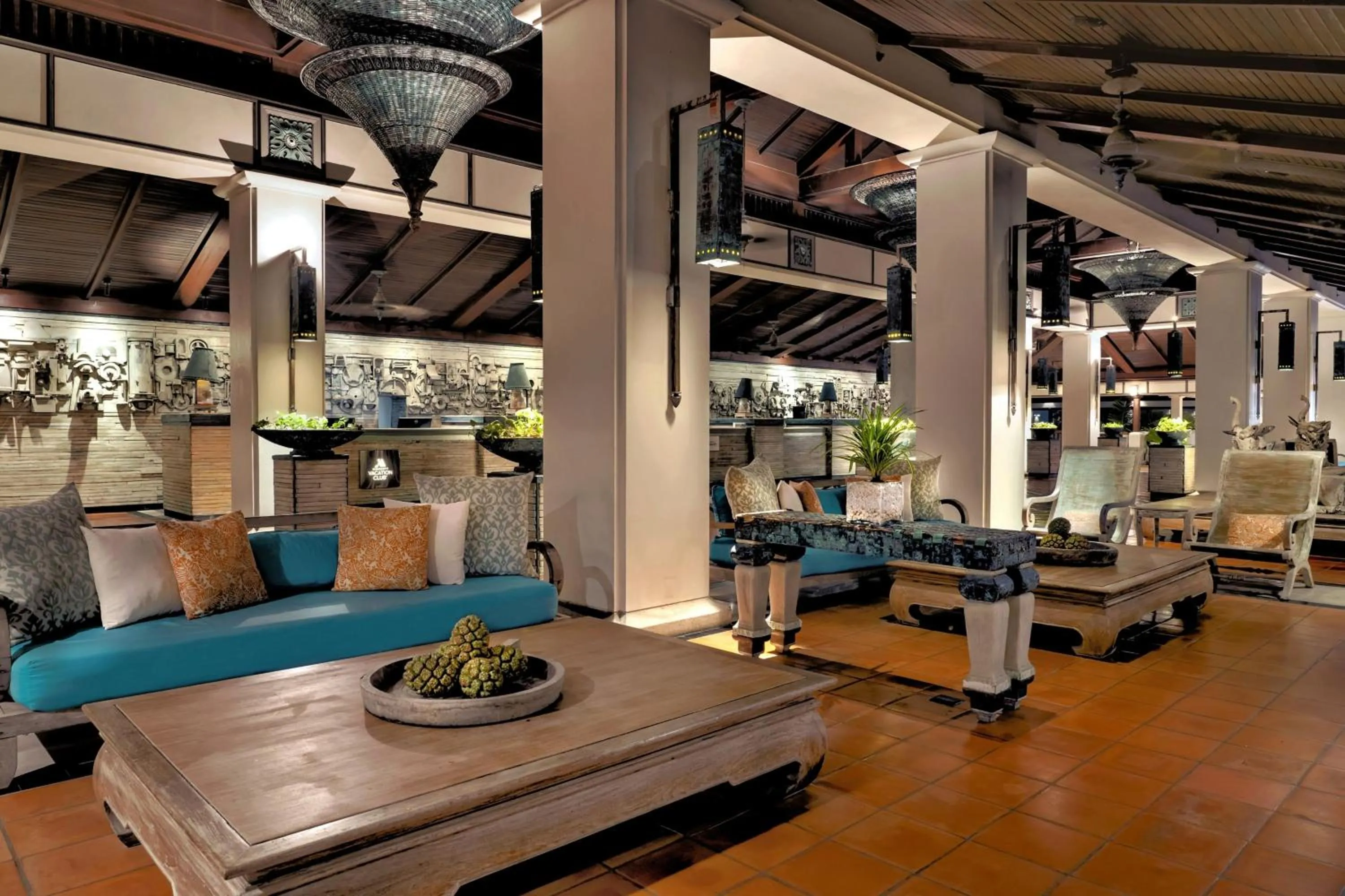 Lobby or reception in Marriott's Phuket Beach Club