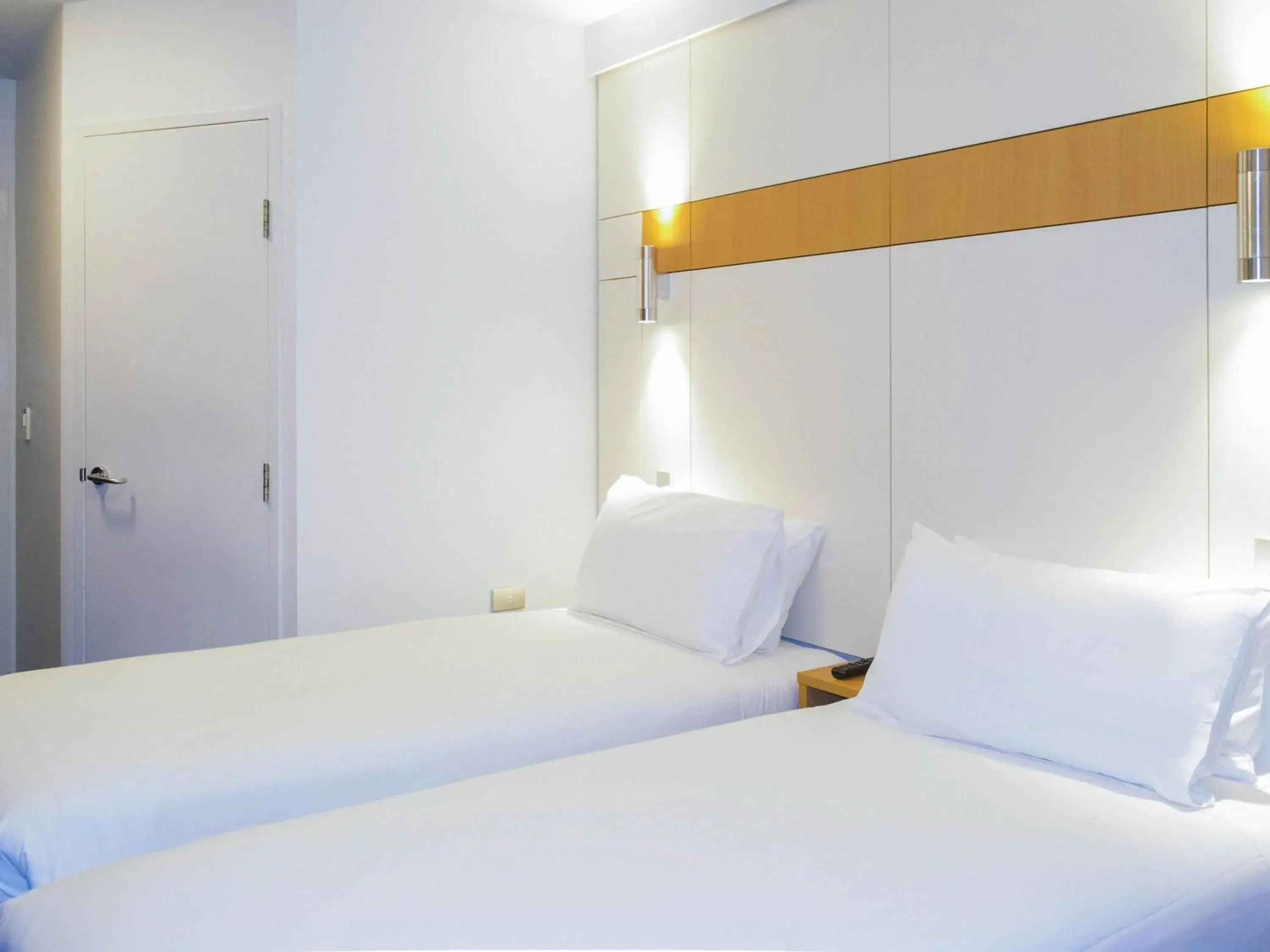 Bedroom, Bed in ibis Budget - Gosford Bedroom, Bed in ibis Budget - Gosford