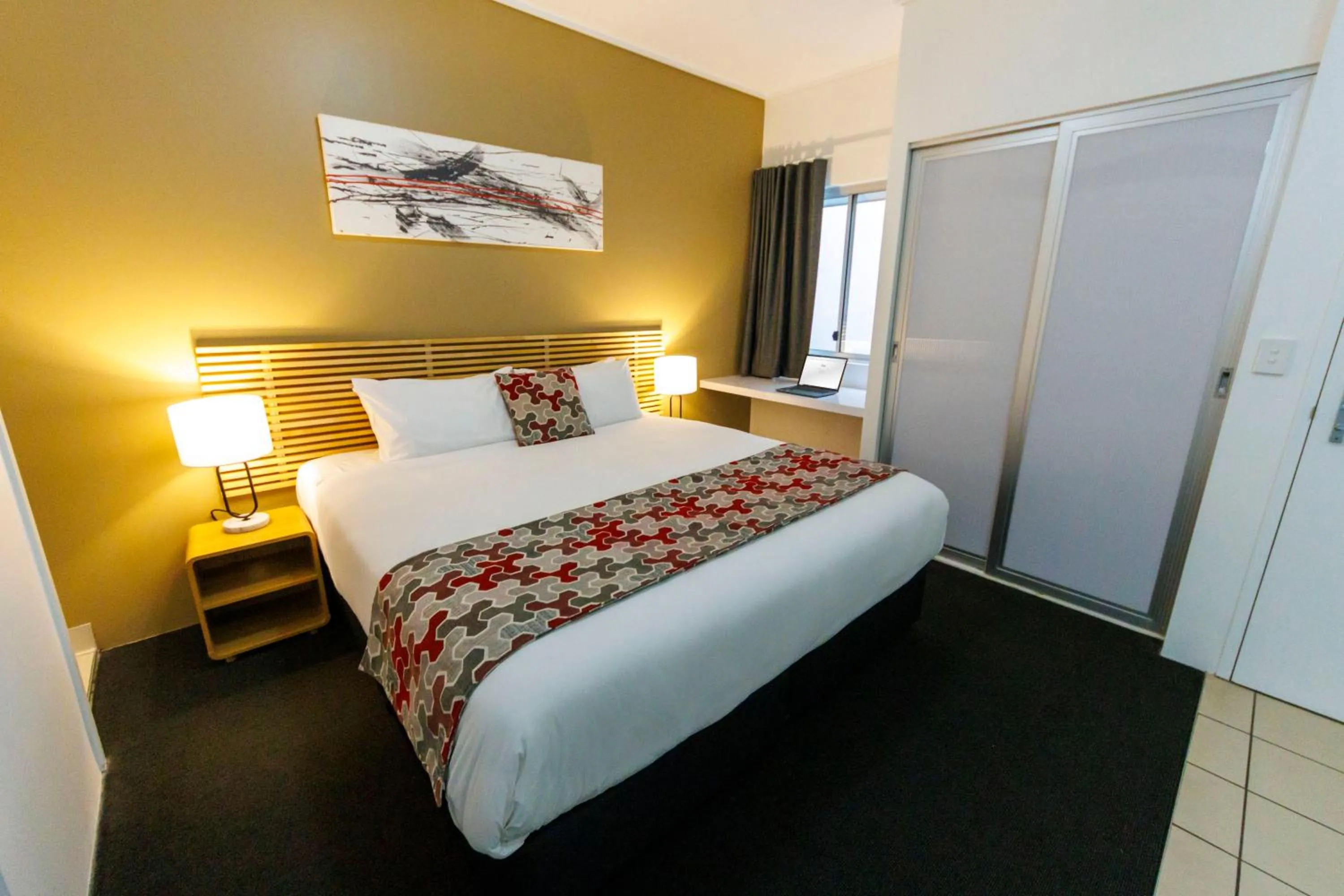 Bedroom, Bed in The Miro Apartments