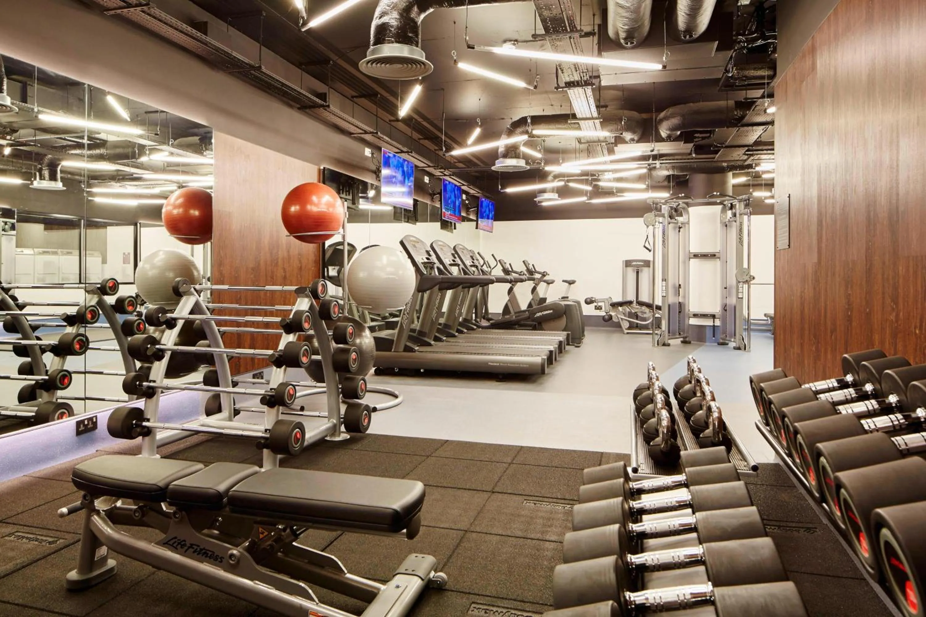Fitness centre/facilities in Residence Inn by Marriott London Kensington